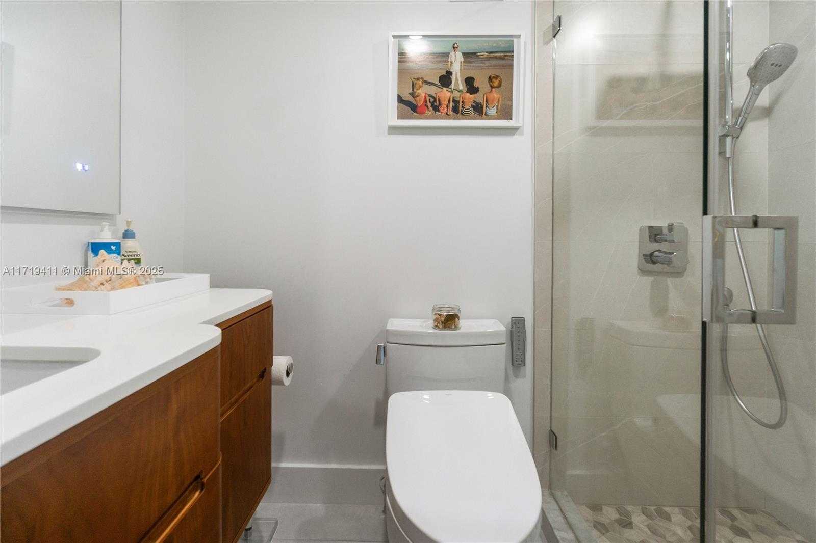 Small Image of 100 LINCOLN RD #1411, Miami Beach Number 10