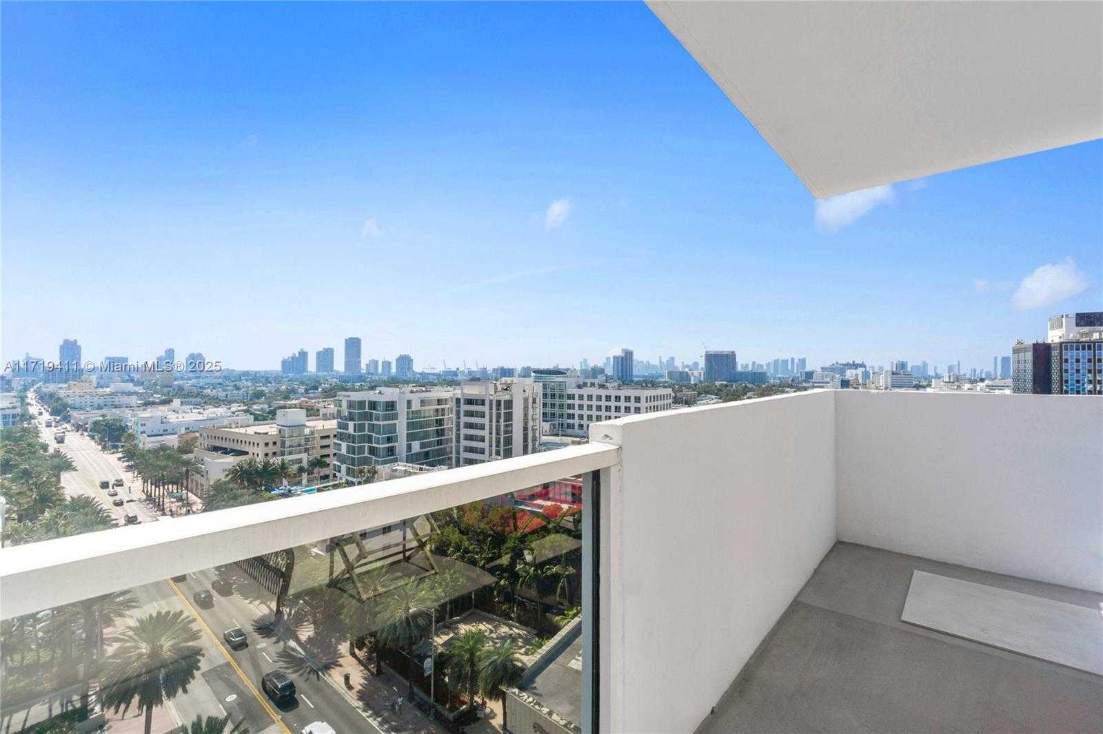 Small Image of 100 LINCOLN RD #1411, Miami Beach Number 22