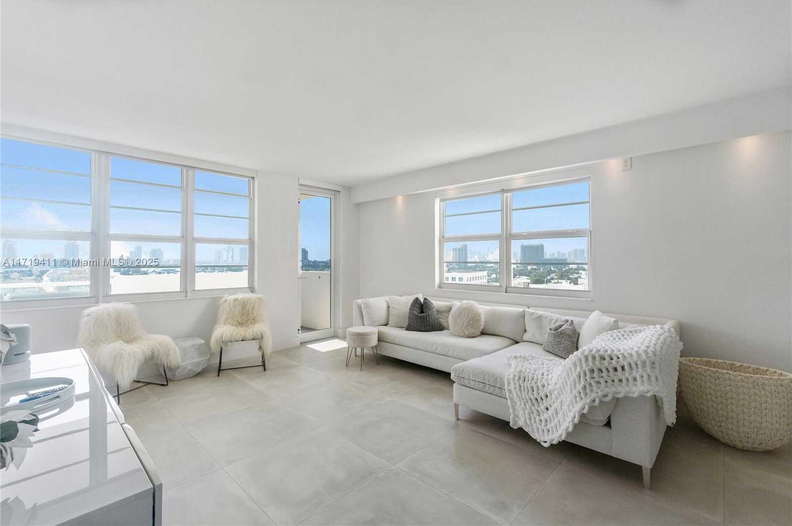 Small Image of 100 LINCOLN RD #1411, Miami Beach Number 7