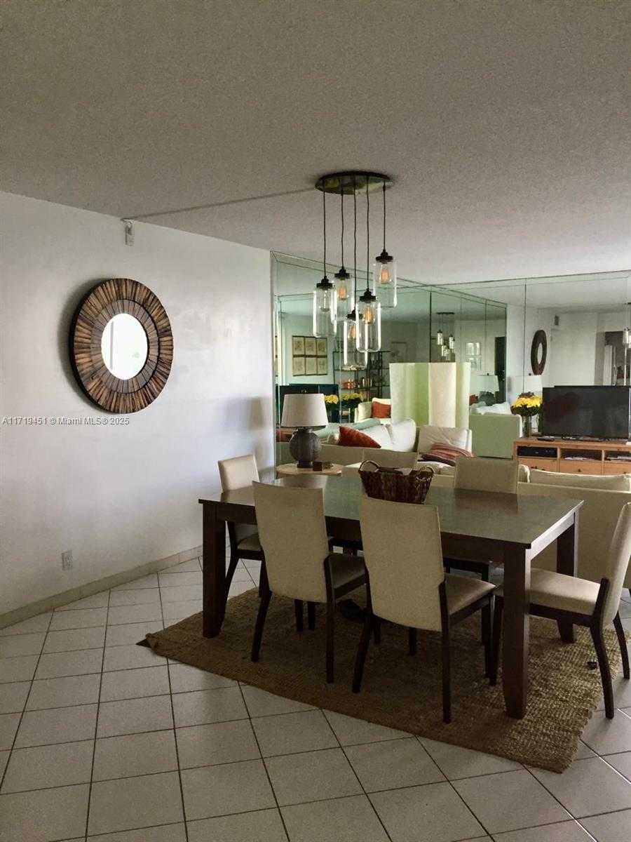 Small Image of 100 Bayview Dr, Sunny Isles Beach, FL 33160, USA Number 17