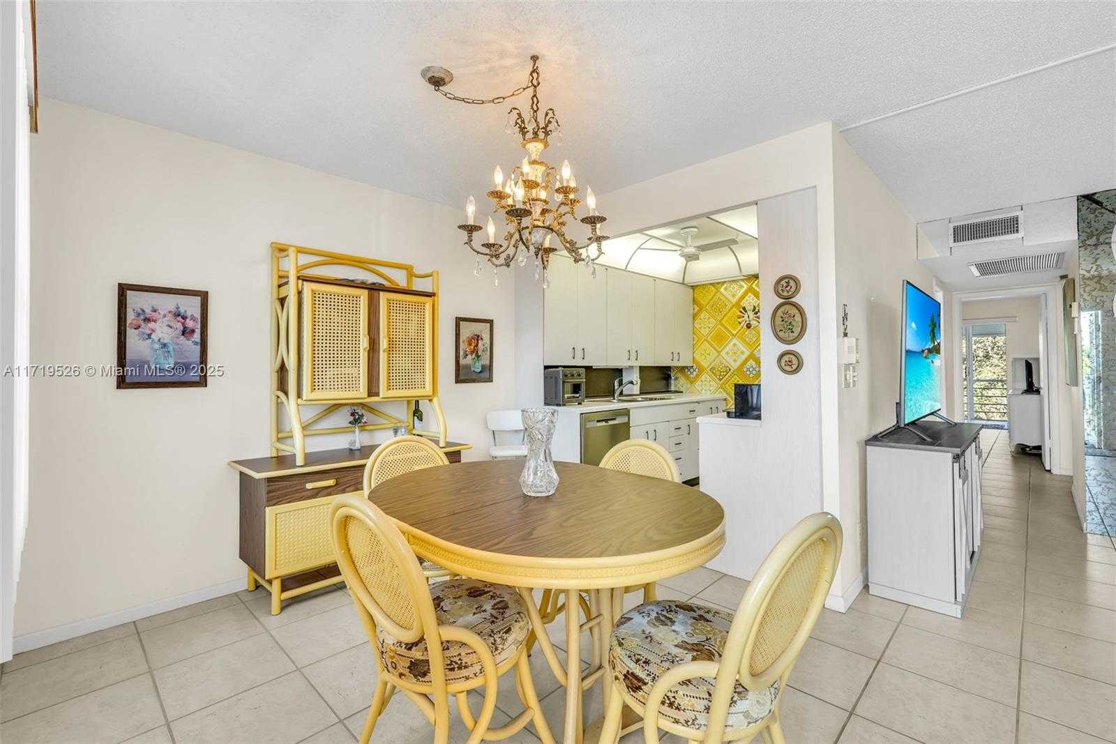 Small Image of 3037 NEWPORT H #3037, Deerfield Beach Number 17