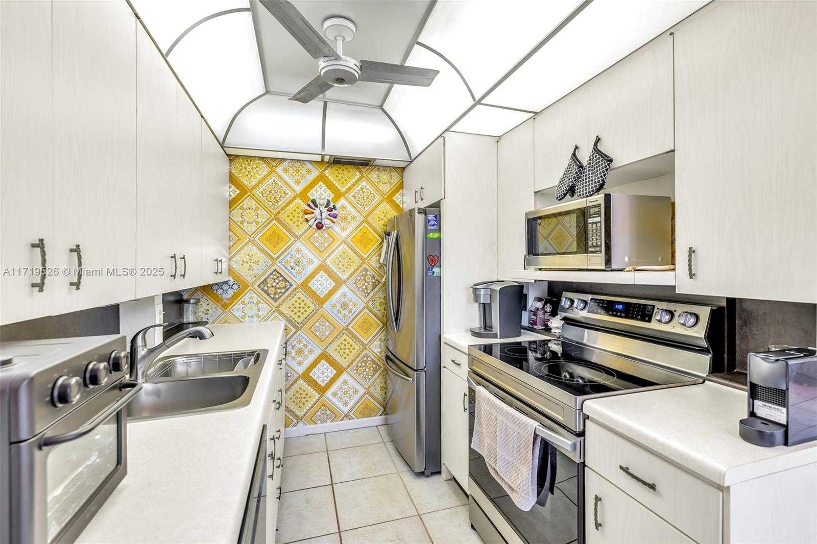 Small Image of 3037 NEWPORT H #3037, Deerfield Beach Number 21