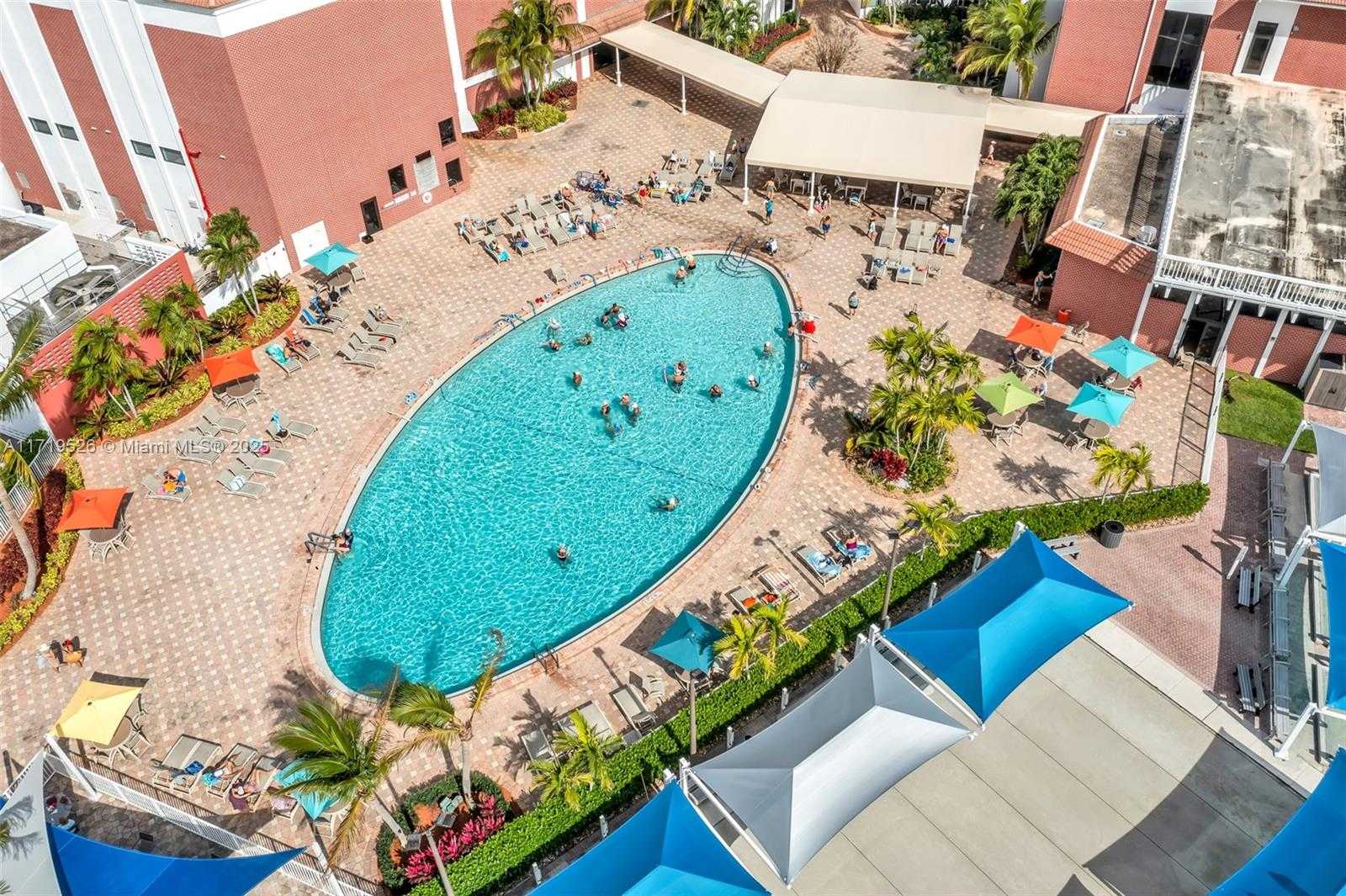 Small Image of 3037 NEWPORT H #3037, Deerfield Beach Number 38