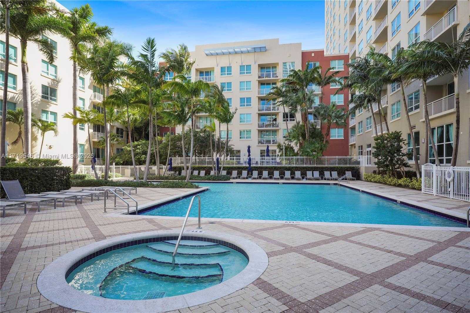 Small Image of 2001 BISCAYNE BLVD #3213, Miami Number 28