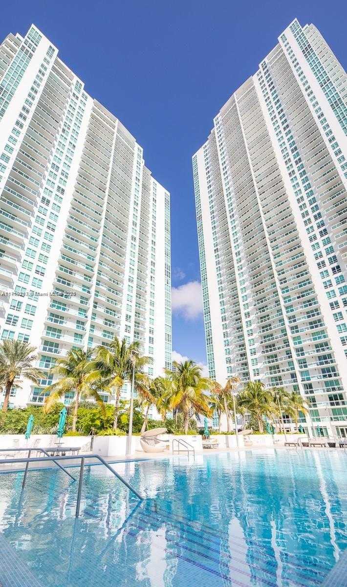 Small Image of 951 BRICKELL AVE #3303, Miami Number 28