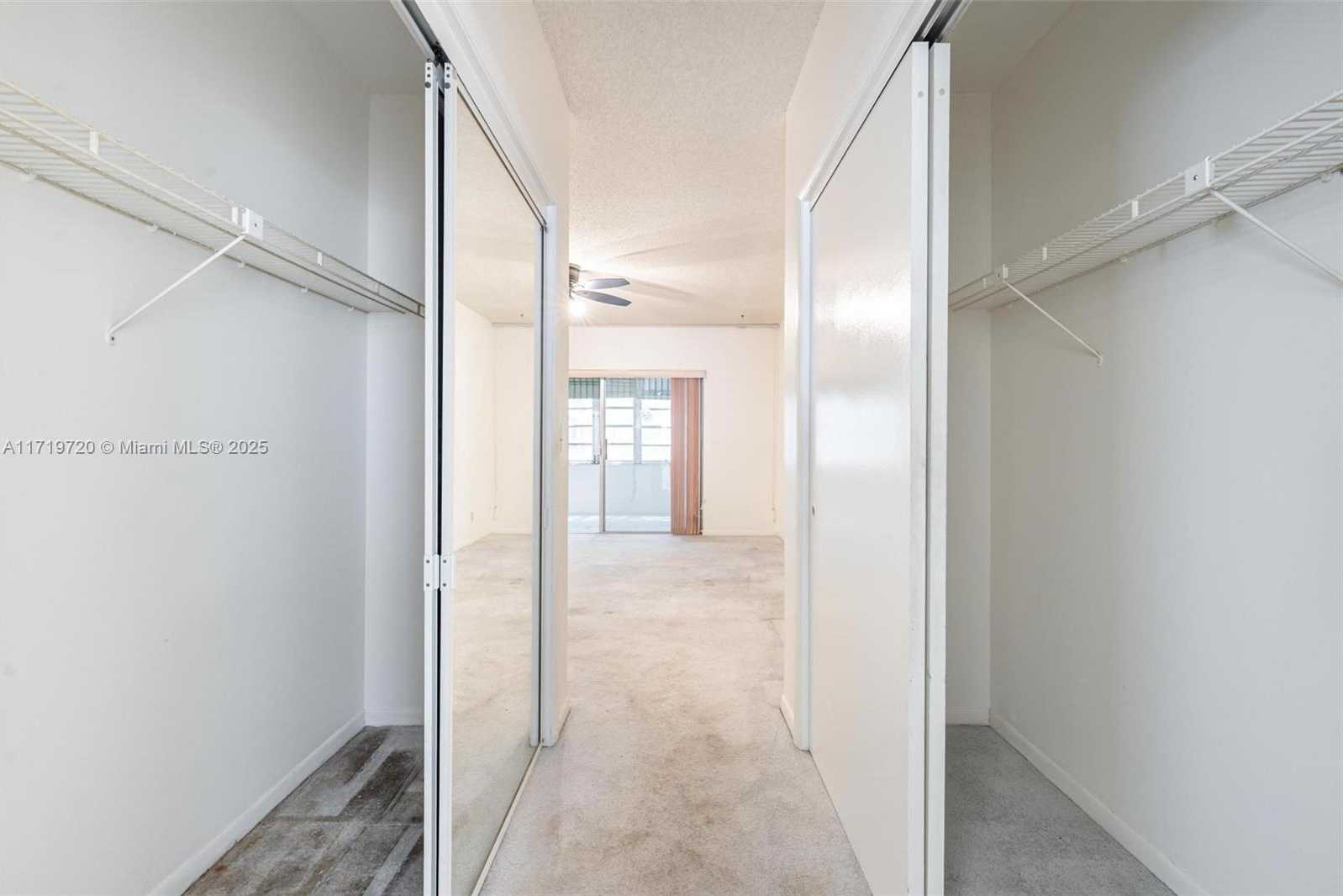 Small Image of 6731 CYPRESS RD #104, Plantation Number 17