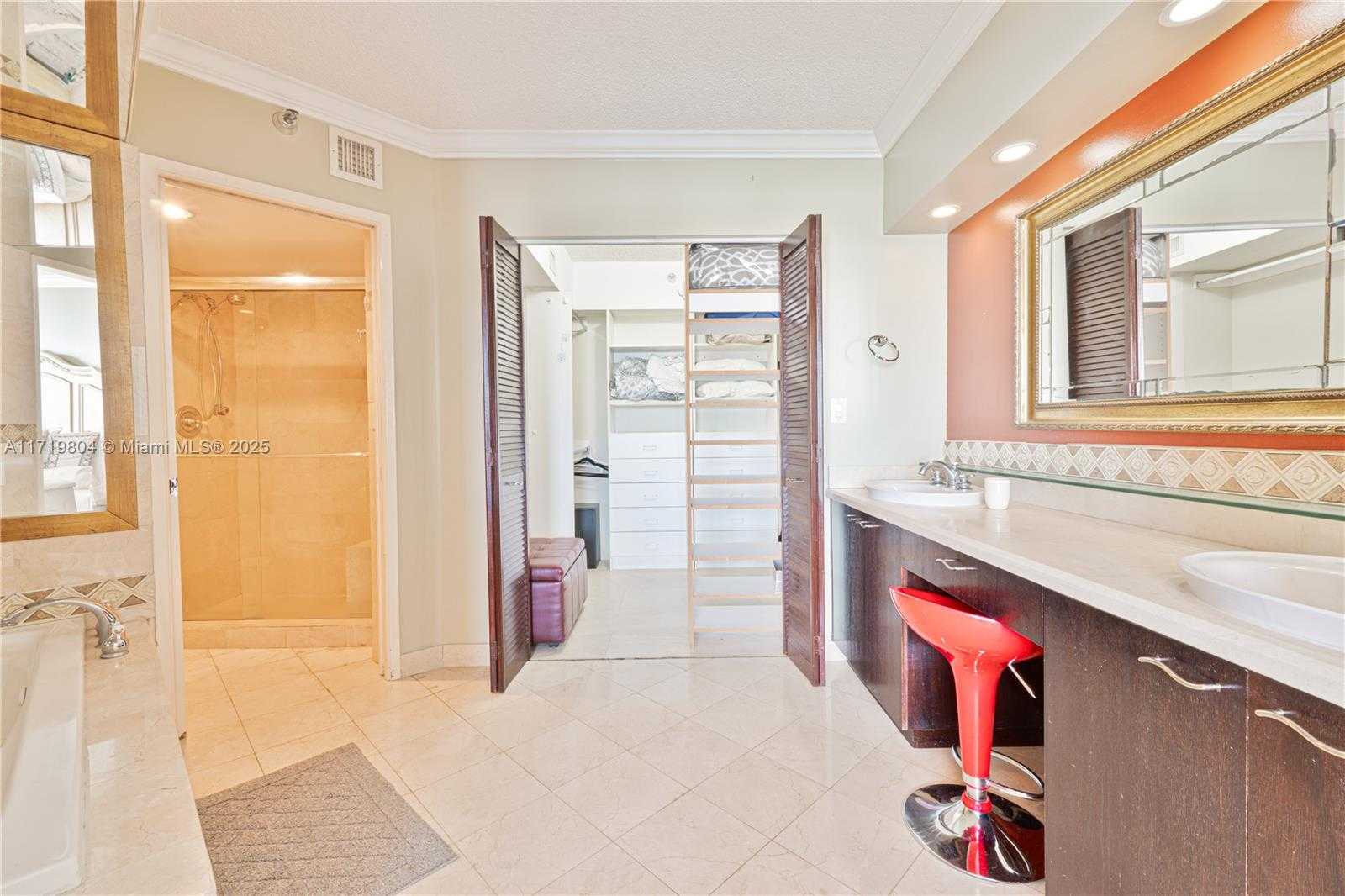 Small Image of 19101 NORTH EAST 36TH CT #2007, Aventura Number 13