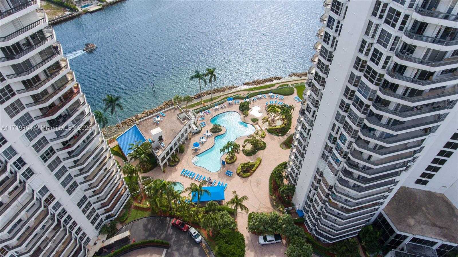 Small Image of 19101 NORTH EAST 36TH CT #2007, Aventura Number 27