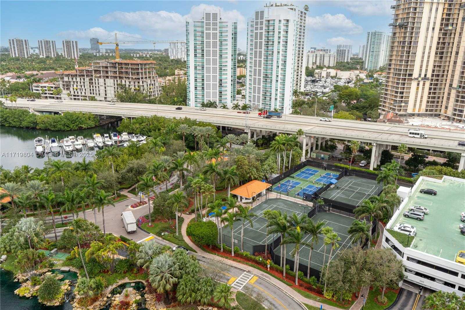 Small Image of 19101 NORTH EAST 36TH CT #2007, Aventura Number 28