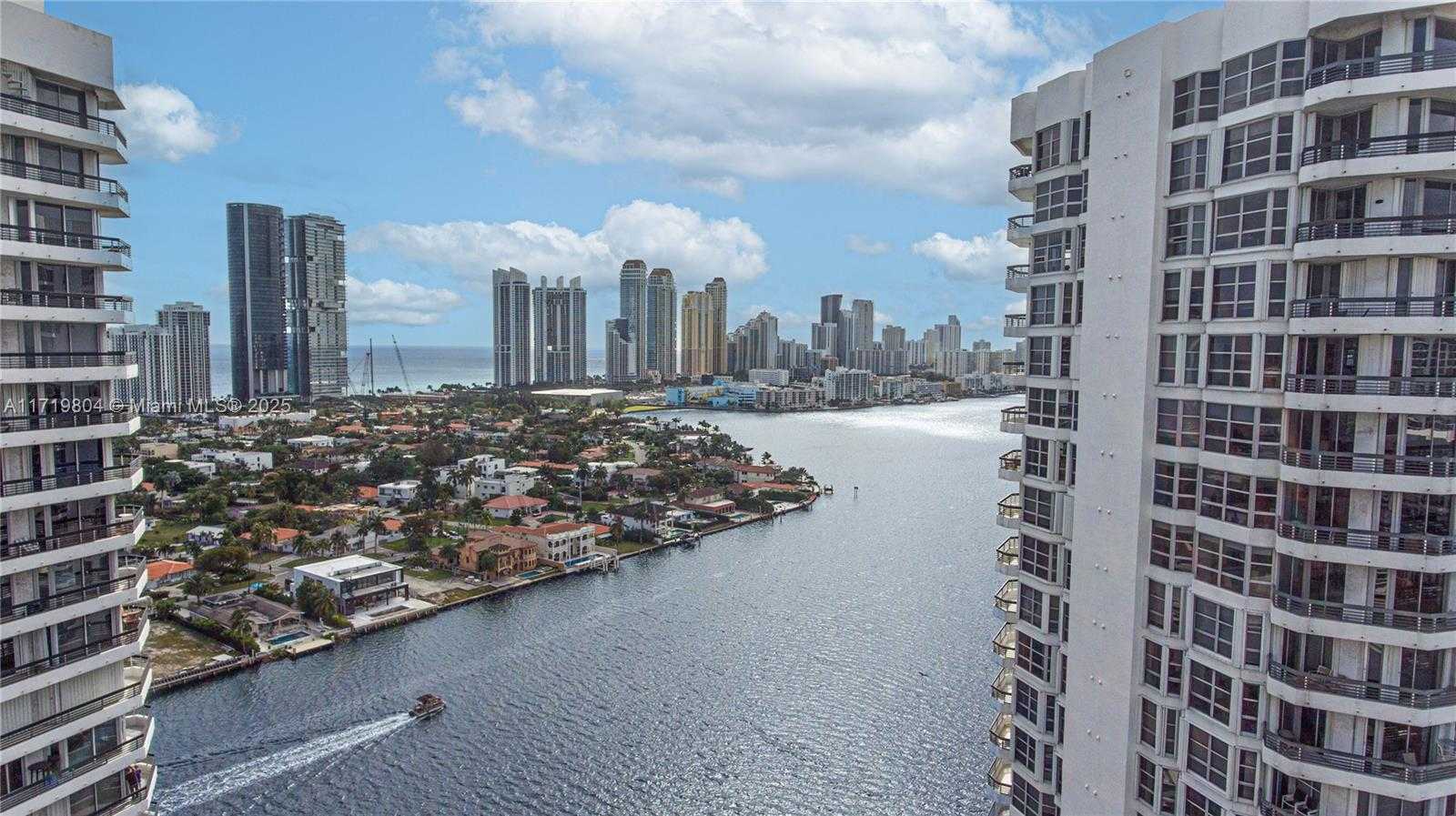 Small Image of 19101 NORTH EAST 36TH CT #2007, Aventura Number 35