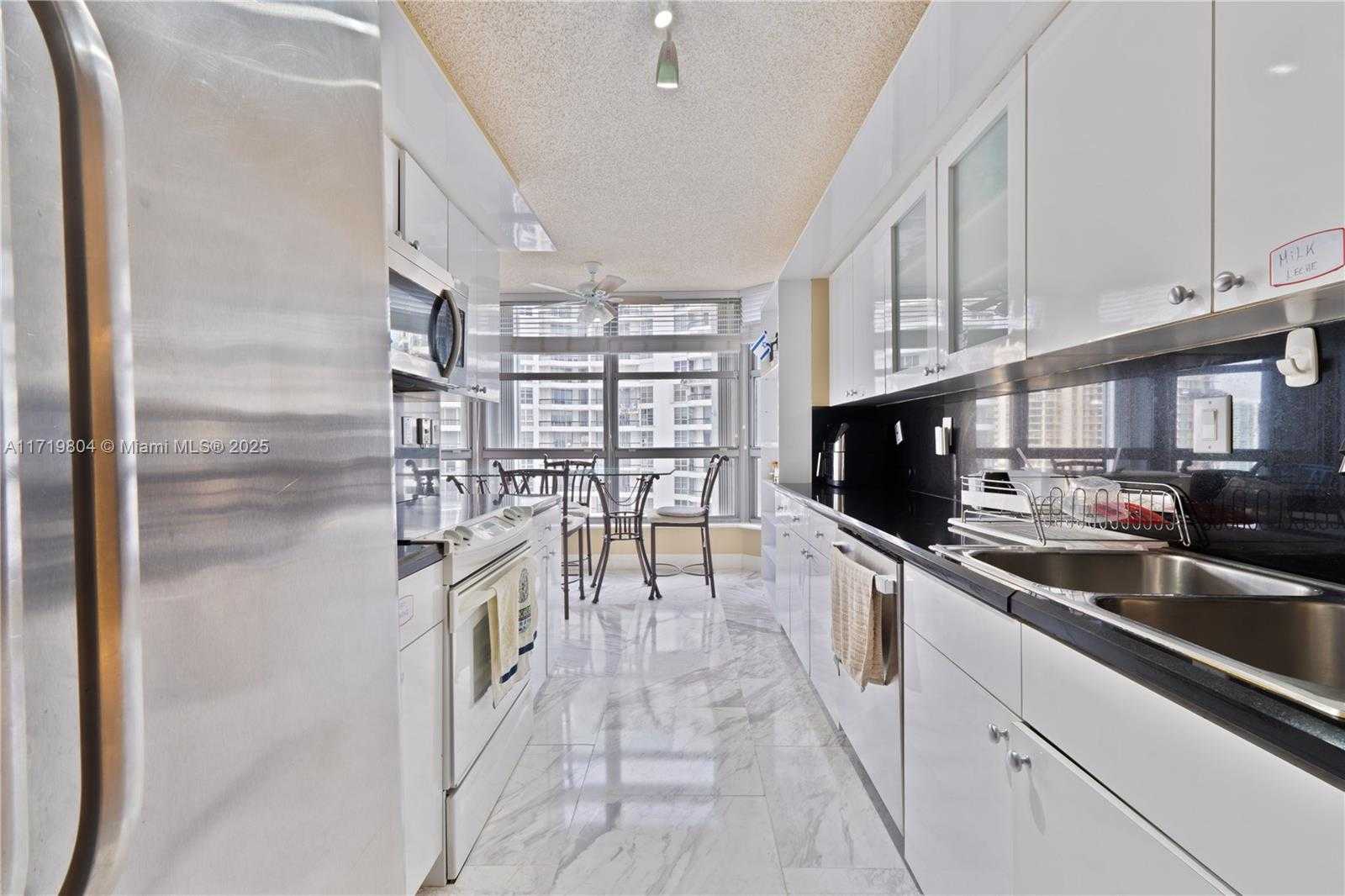 Small Image of 19101 NORTH EAST 36TH CT #2007, Aventura Number 7