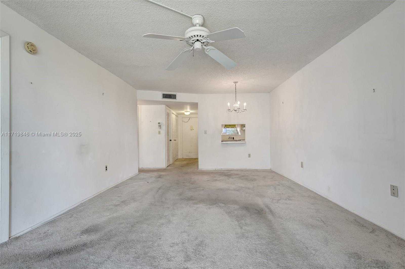 Small Image of 2931 EAST SUNRISE LAKES DR #202, Sunrise Number 12