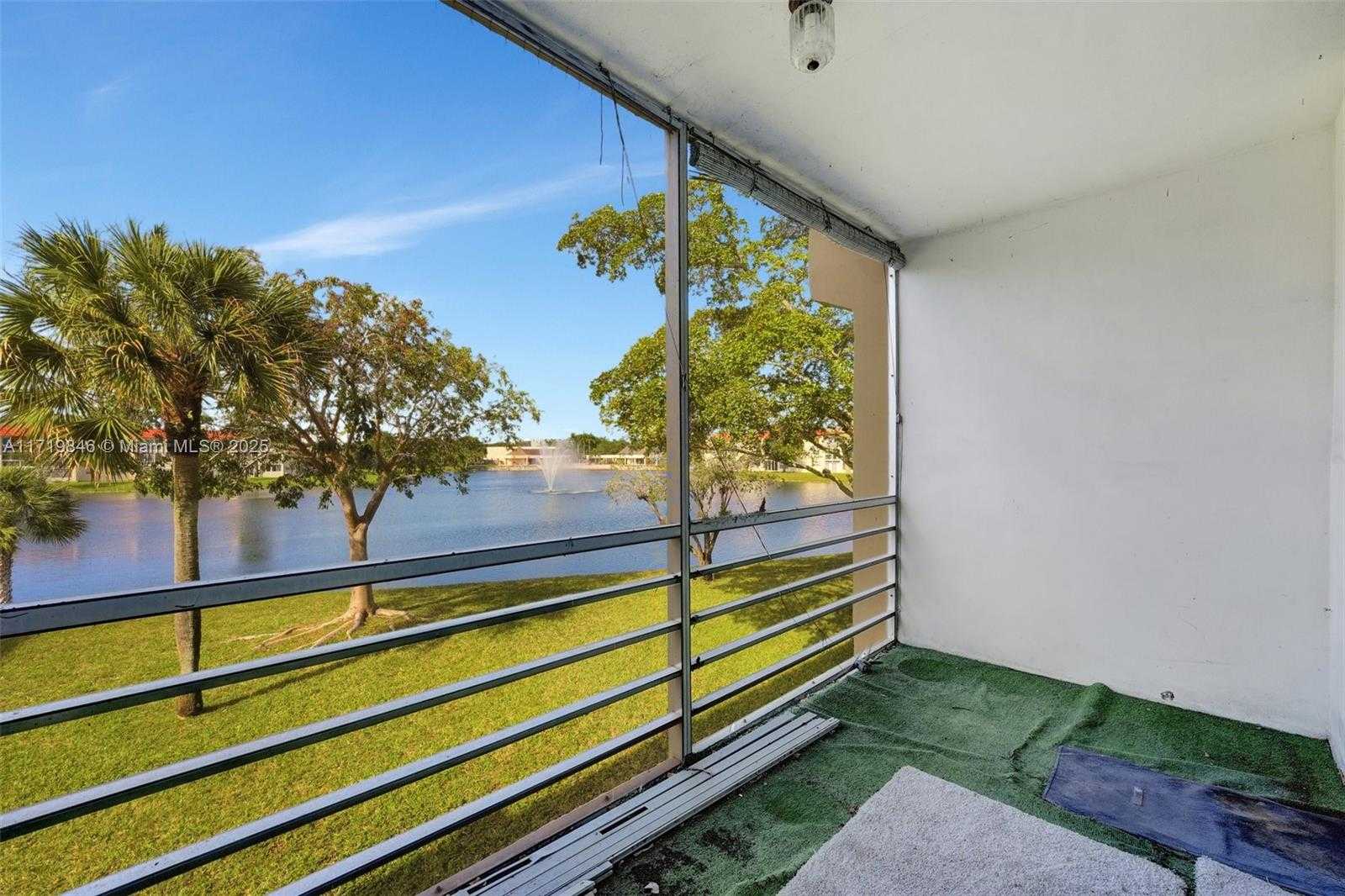 Small Image of 2931 EAST SUNRISE LAKES DR #202, Sunrise Number 13