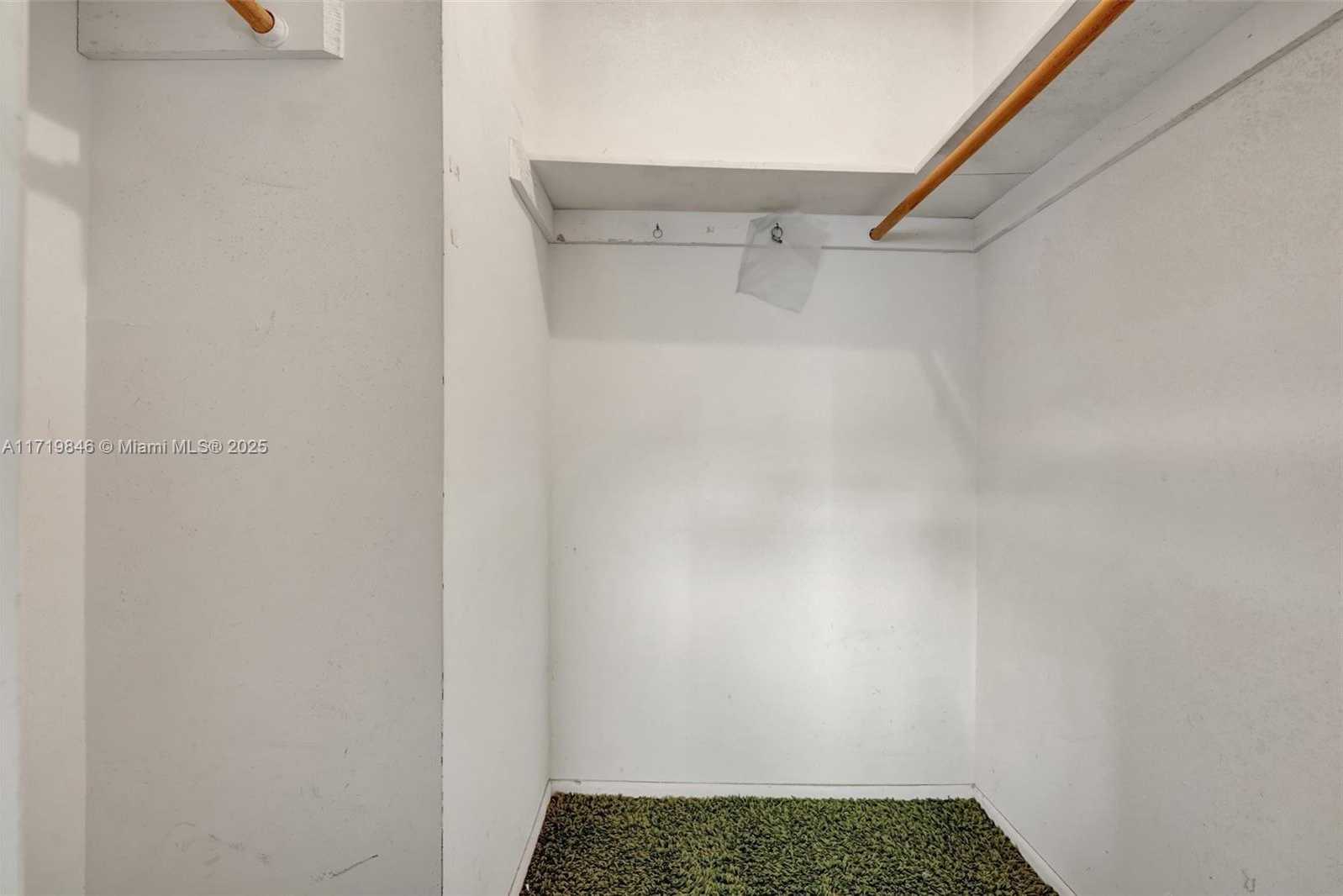 Small Image of 2931 EAST SUNRISE LAKES DR #202, Sunrise Number 18