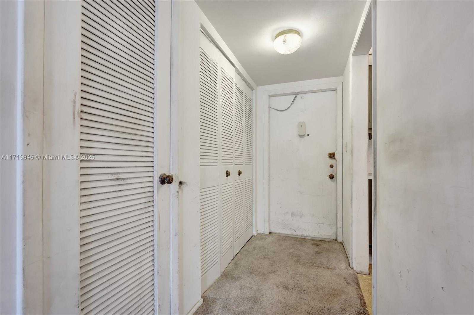 Small Image of 2931 EAST SUNRISE LAKES DR #202, Sunrise Number 19