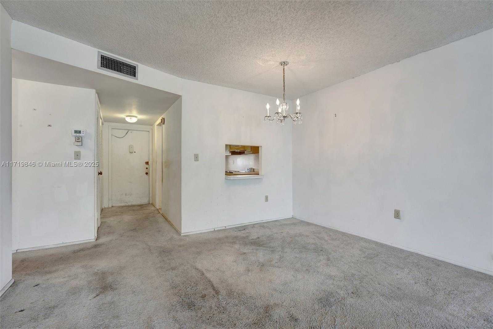 Small Image of 2931 EAST SUNRISE LAKES DR #202, Sunrise Number 9