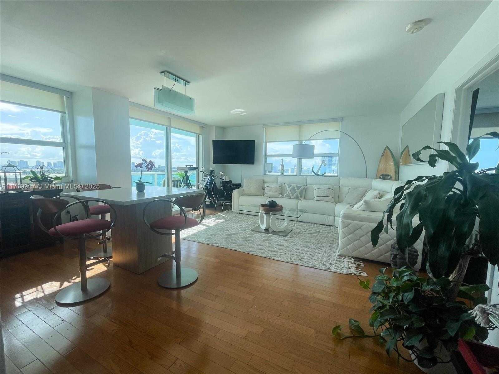 Small Image of 650 WEST AVE #1811, Miami Beach Number 22