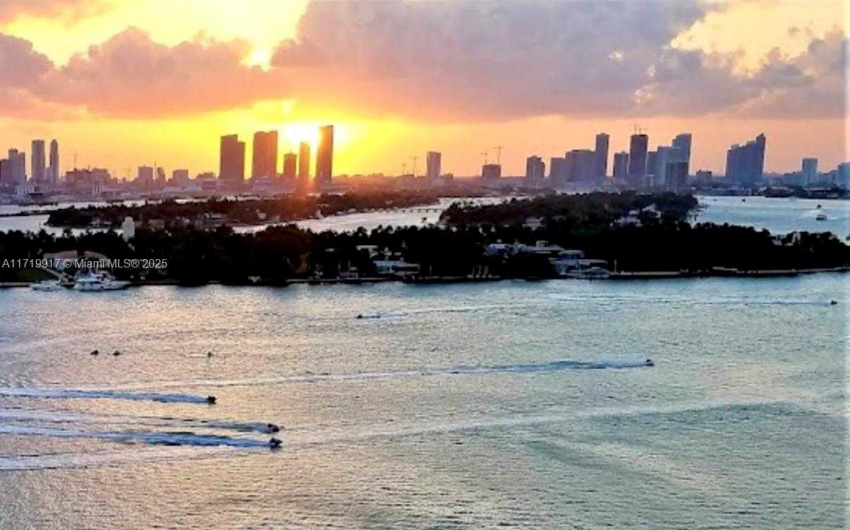 Small Image of 650 WEST AVE #1811, Miami Beach Number 35