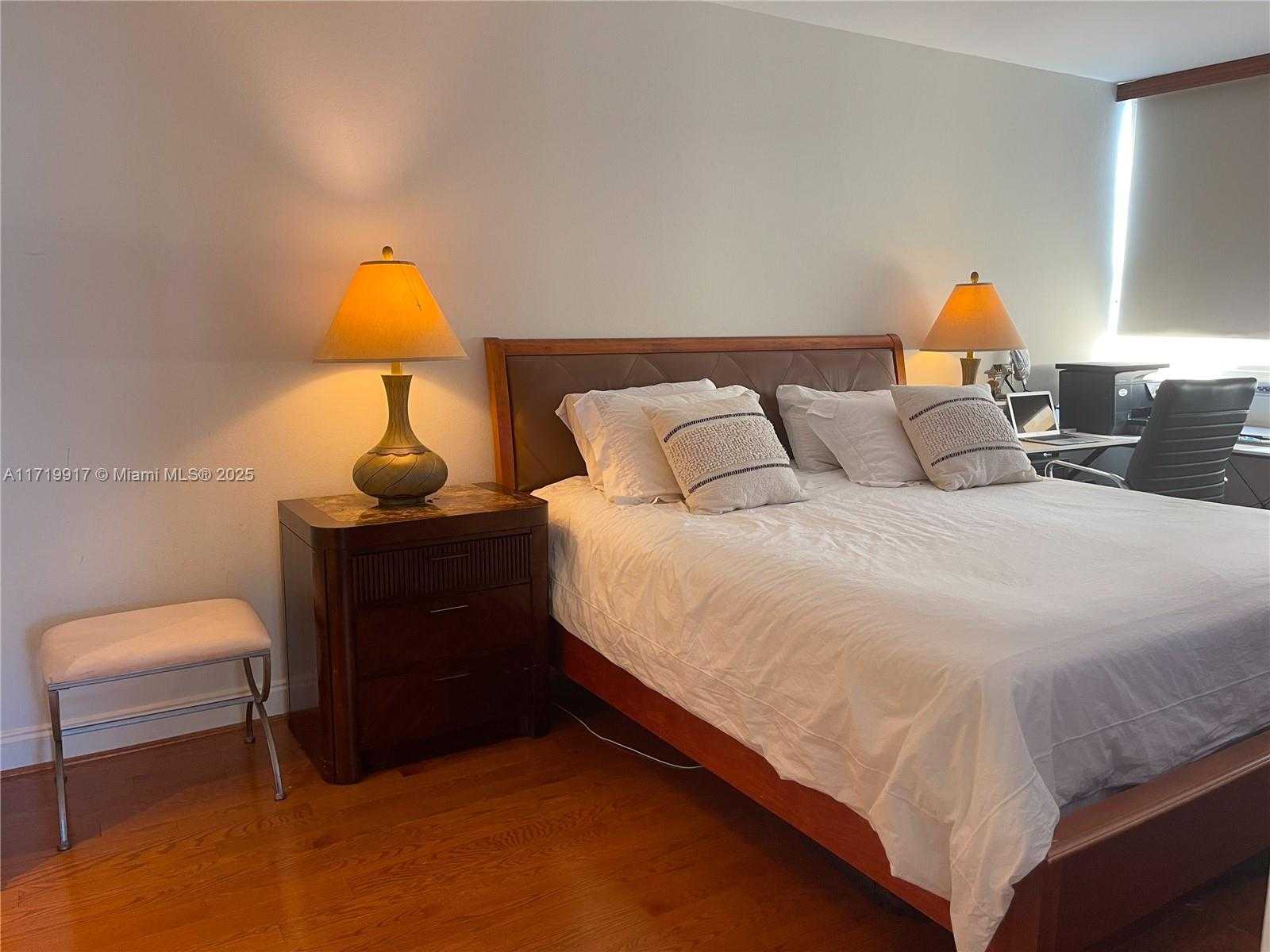 Small Image of 650 WEST AVE #1811, Miami Beach Number 36