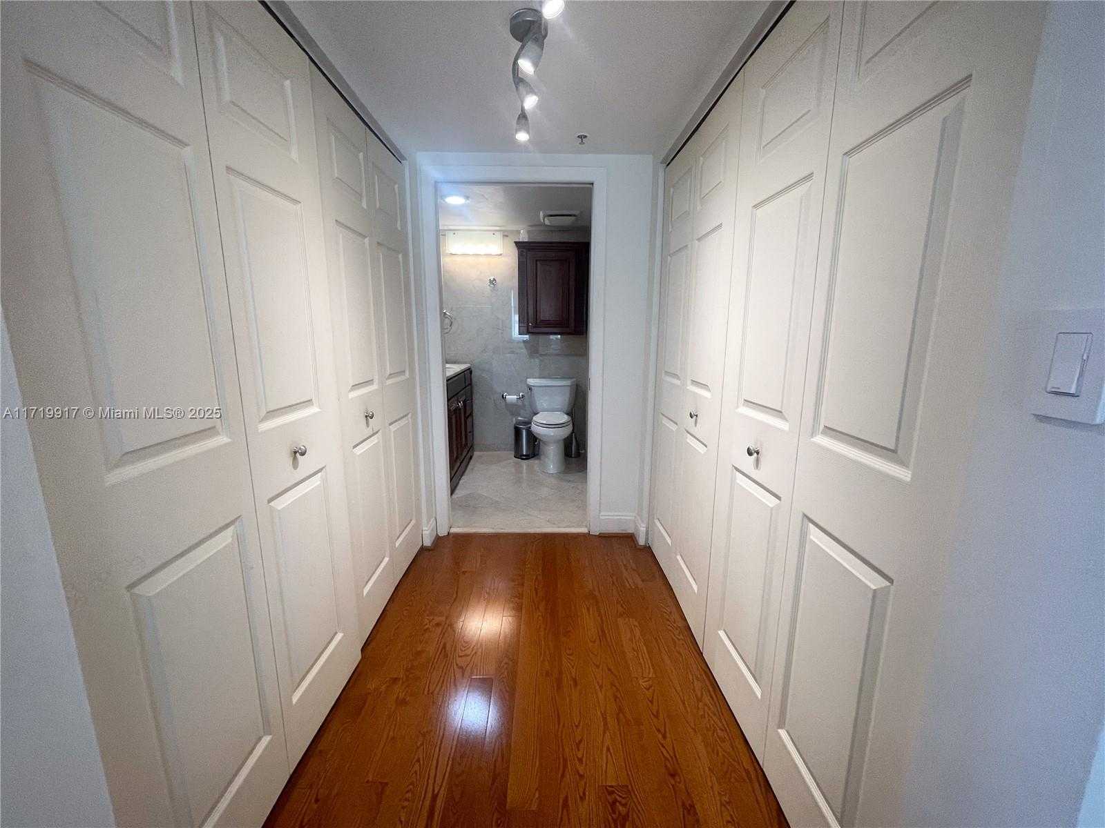 Small Image of 650 WEST AVE #1811, Miami Beach Number 40