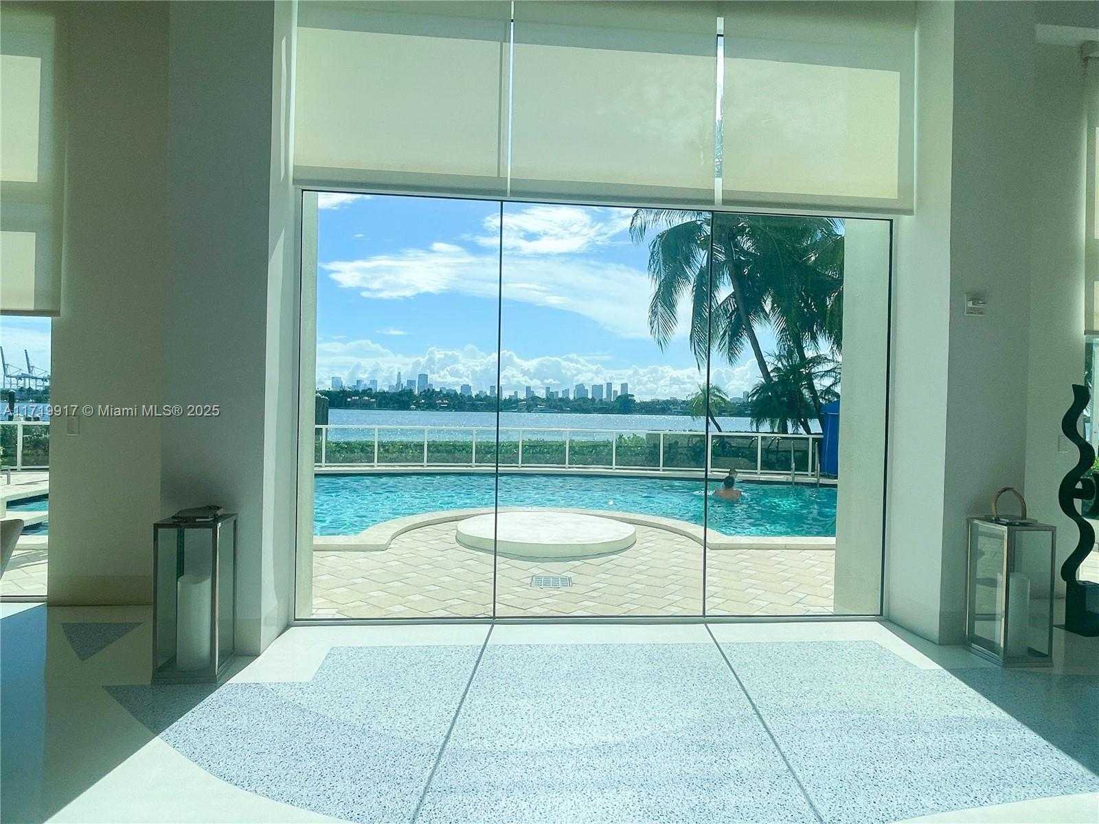 Small Image of 650 WEST AVE #1811, Miami Beach Number 8