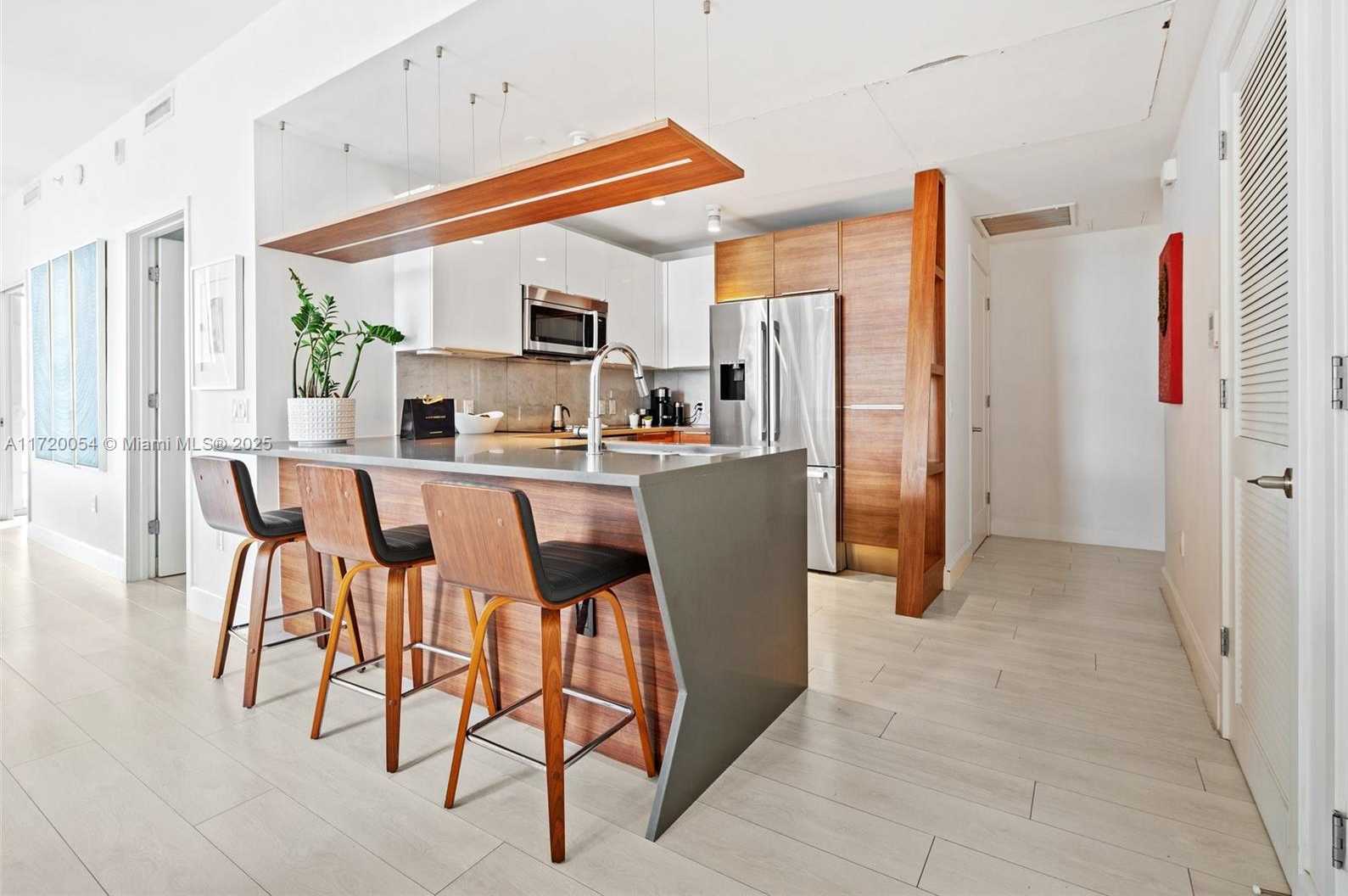 Small Image of 601 NORTH EAST 27TH ST #1402, Miami Number 15