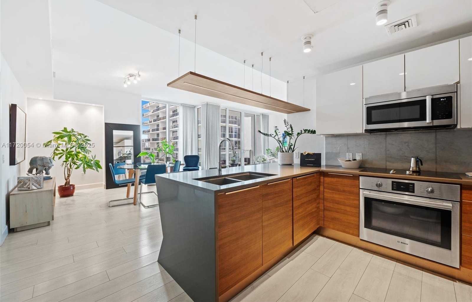 Small Image of 601 NORTH EAST 27TH ST #1402, Miami Number 18