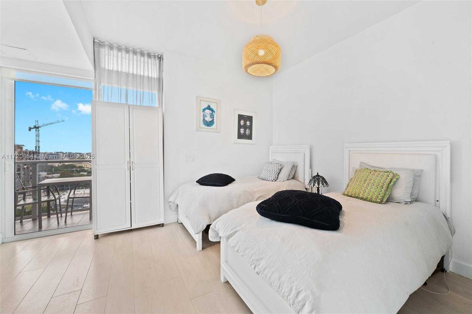 Small Image of 601 NORTH EAST 27TH ST #1402, Miami Number 20
