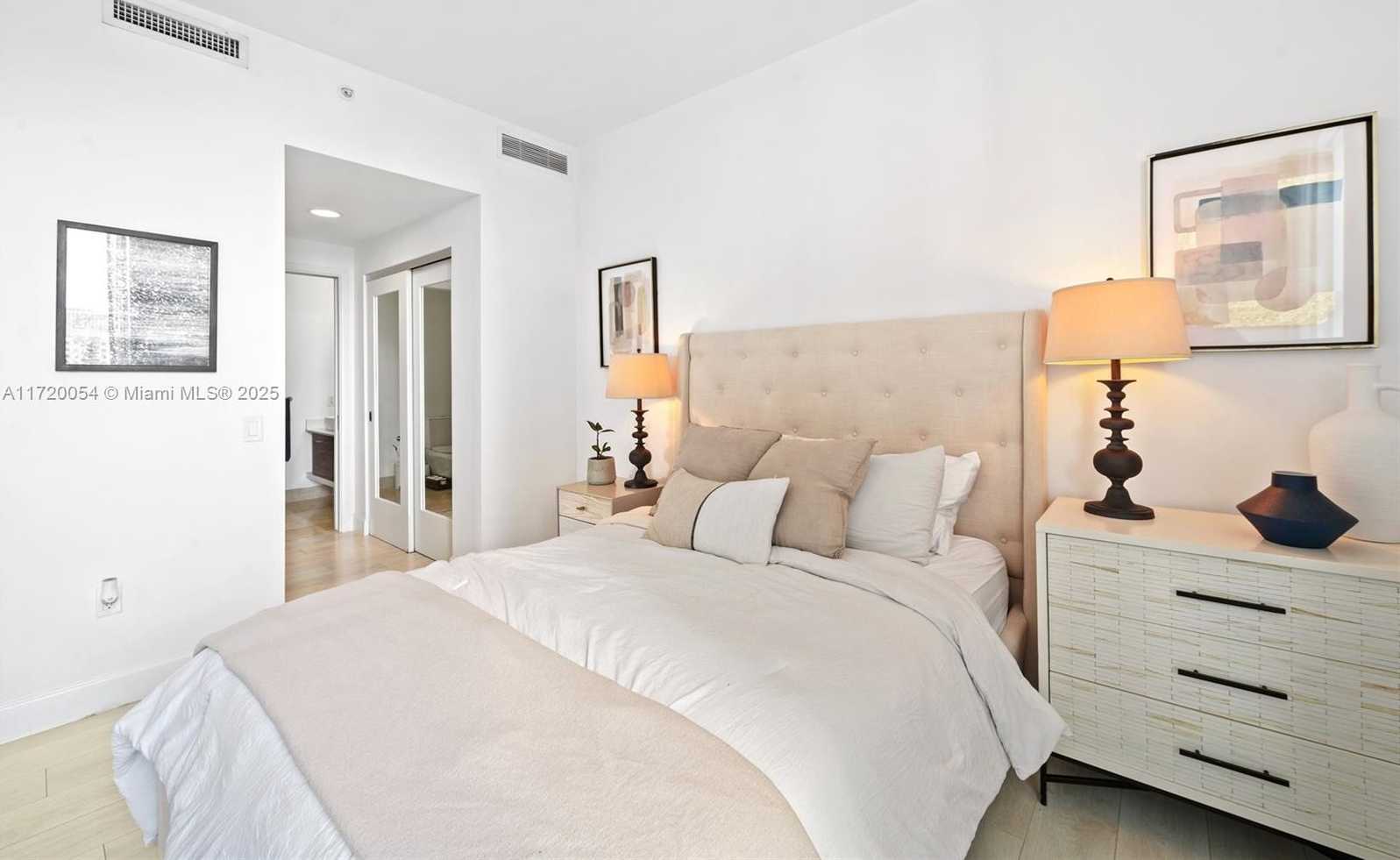 Small Image of 601 NORTH EAST 27TH ST #1402, Miami Number 23