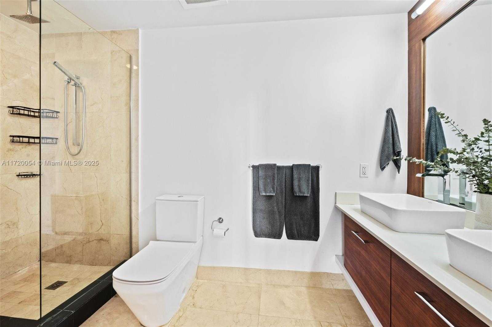 Small Image of 601 NORTH EAST 27TH ST #1402, Miami Number 25