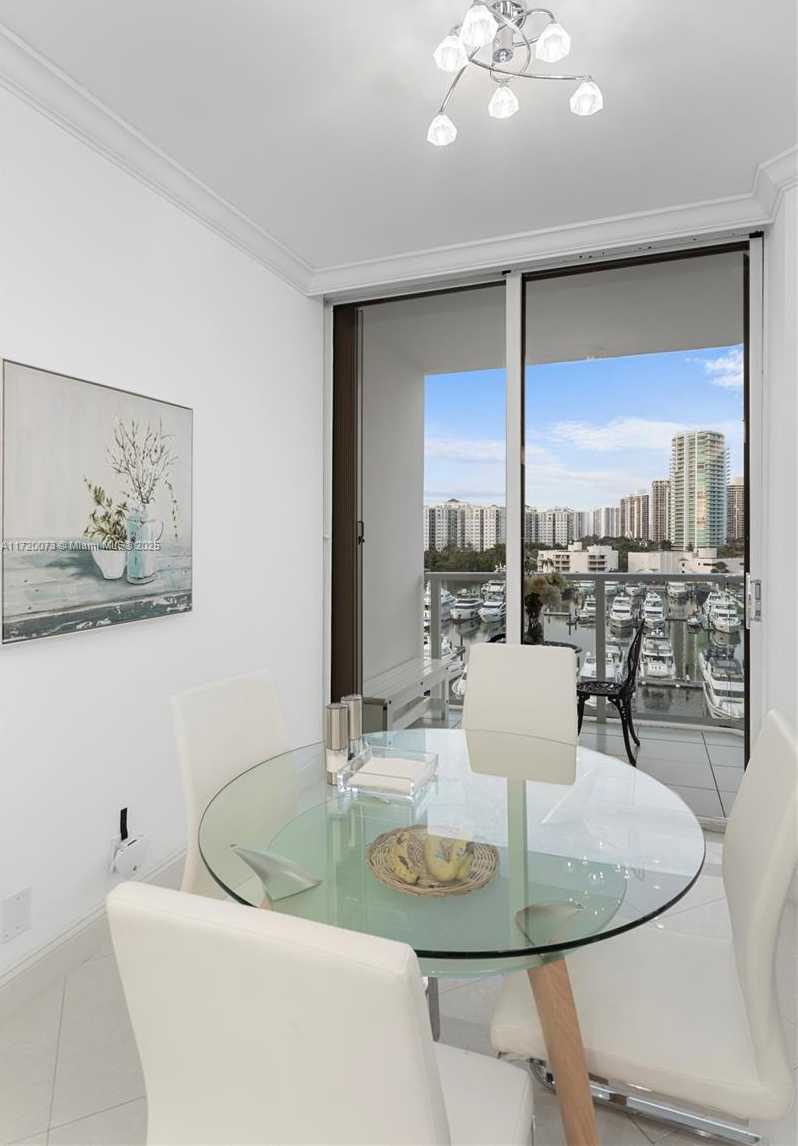Small Image of 19500 TURNBERRY WAY #7A, Aventura Number 16