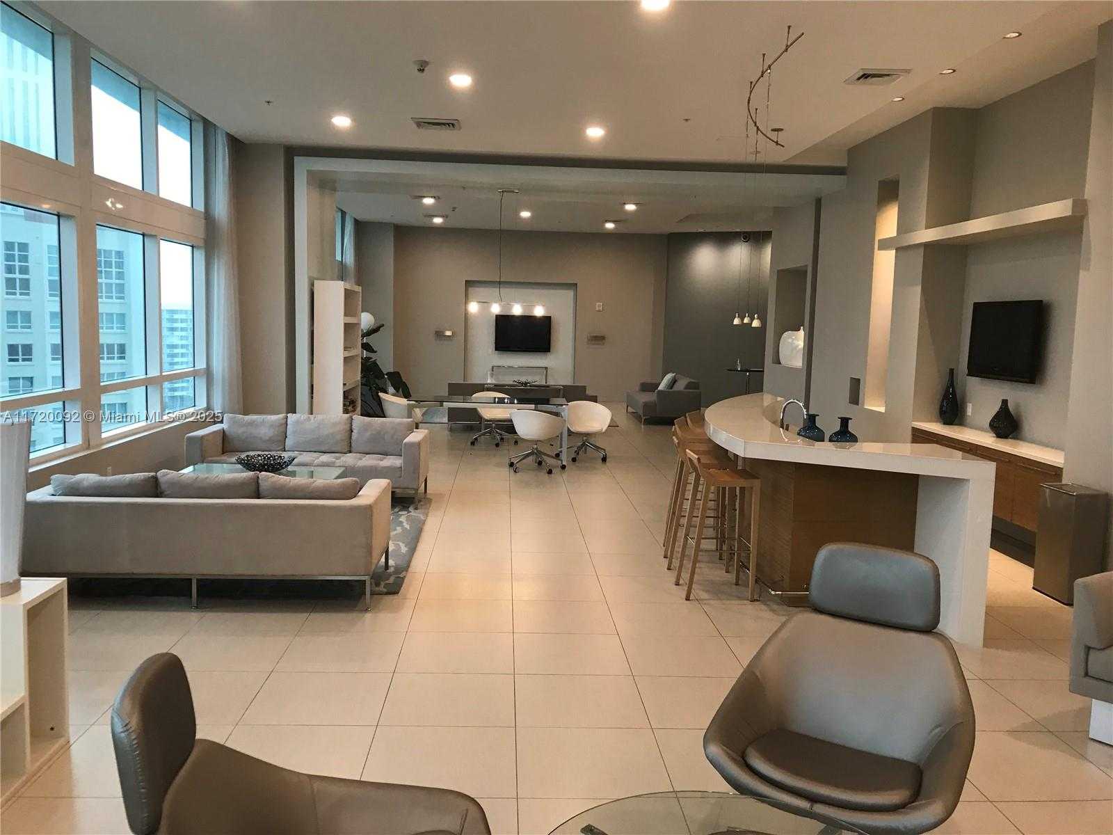 Small Image of 1900 NORTH BAYSHORE DR #3617, Miami Number 18