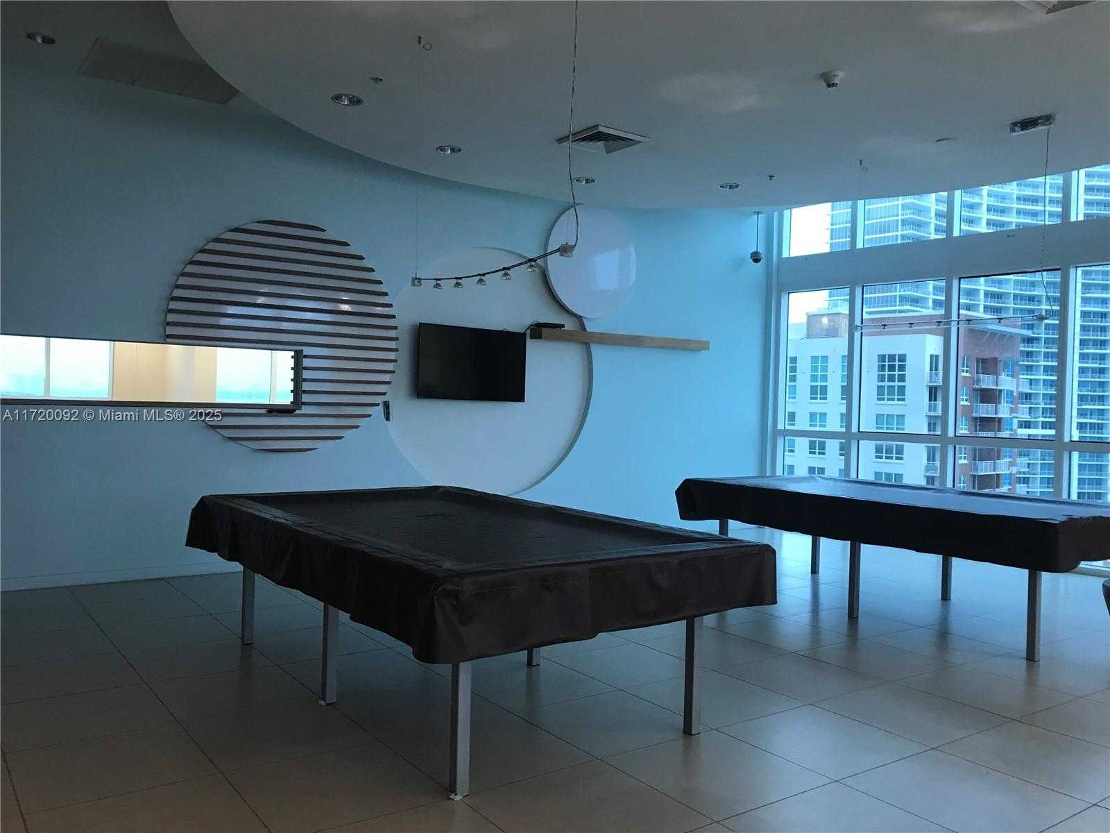 Small Image of 1900 NORTH BAYSHORE DR #3617, Miami Number 31