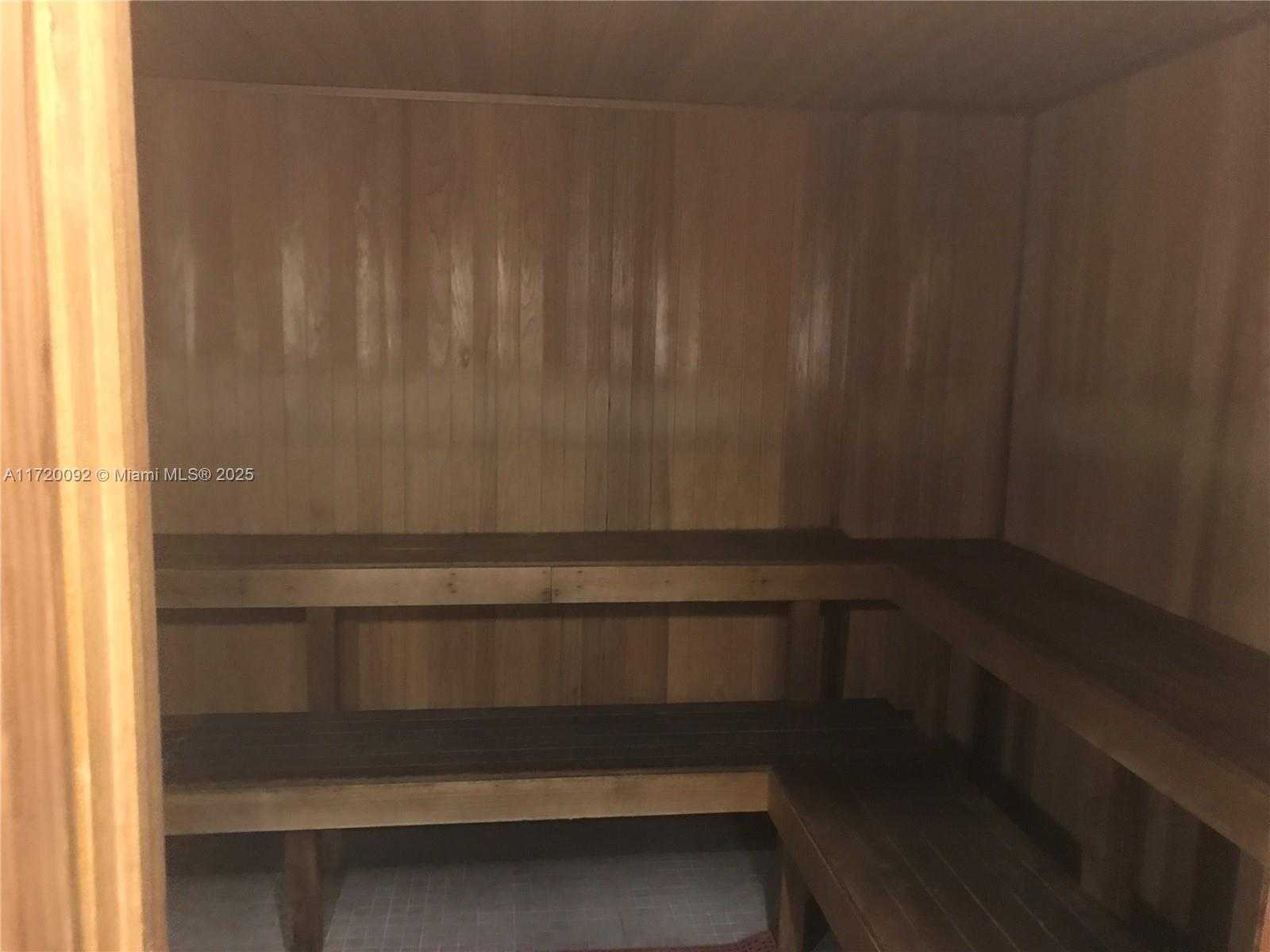 Small Image of 1900 NORTH BAYSHORE DR #3617, Miami Number 33