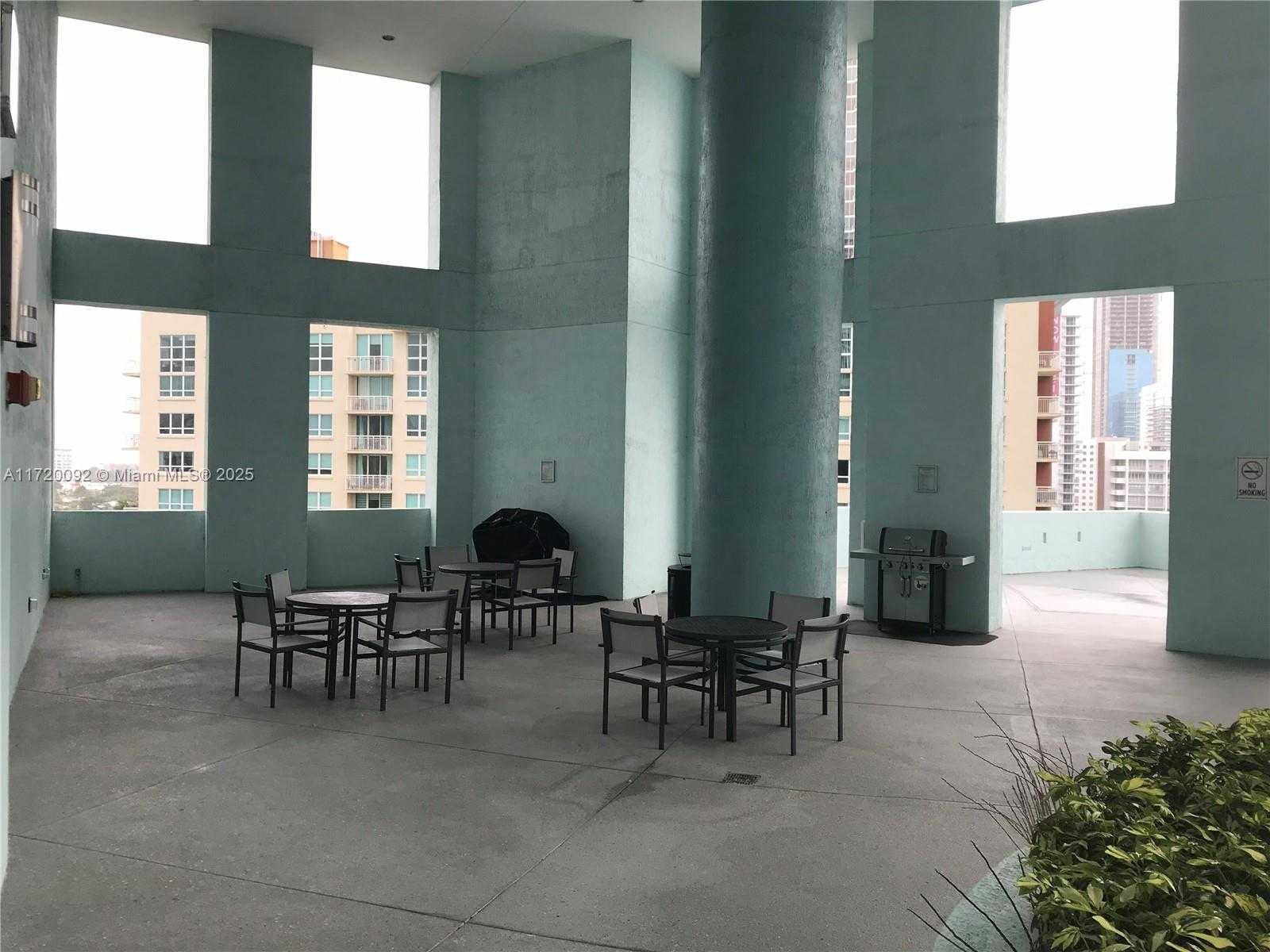 Small Image of 1900 NORTH BAYSHORE DR #3617, Miami Number 34