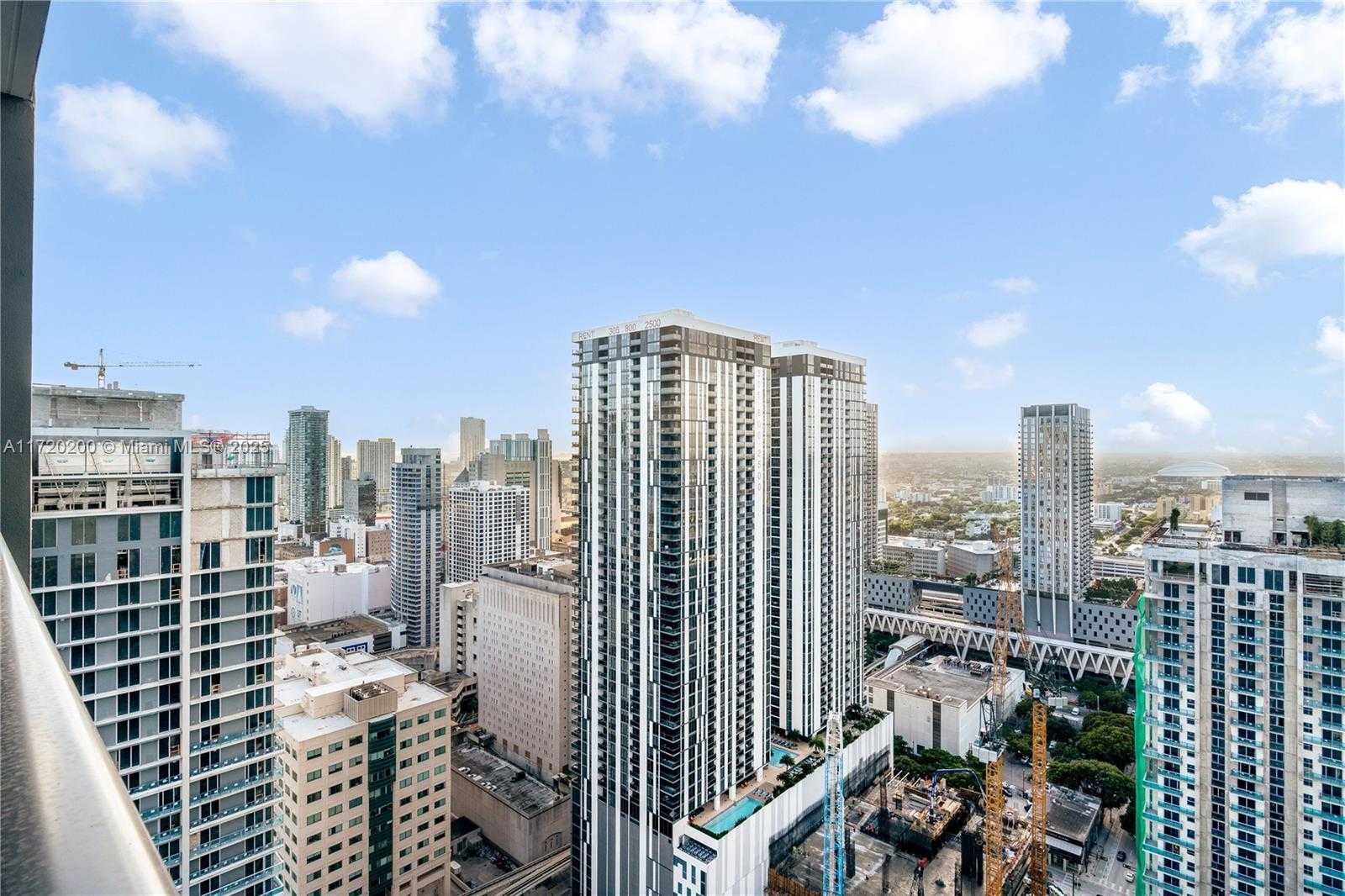 Small Image of 601 NE 1 AVE #3604, Miami Number 5
