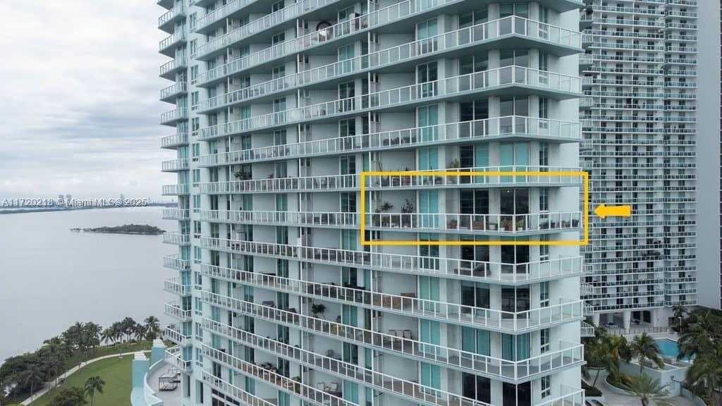 Small Image of 1900 NORTH BAYSHORE DR #2018, Miami Number 33