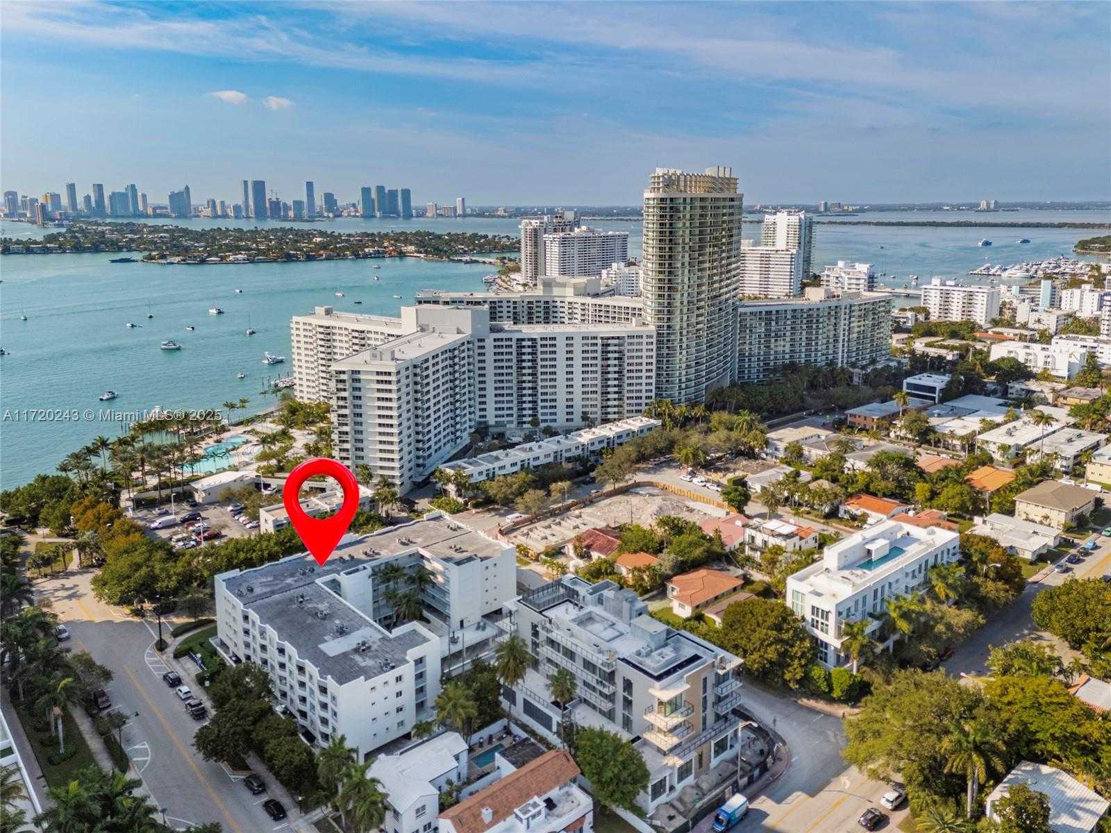 Small Image of 1401 BAY RD #307, Miami Beach Number 2