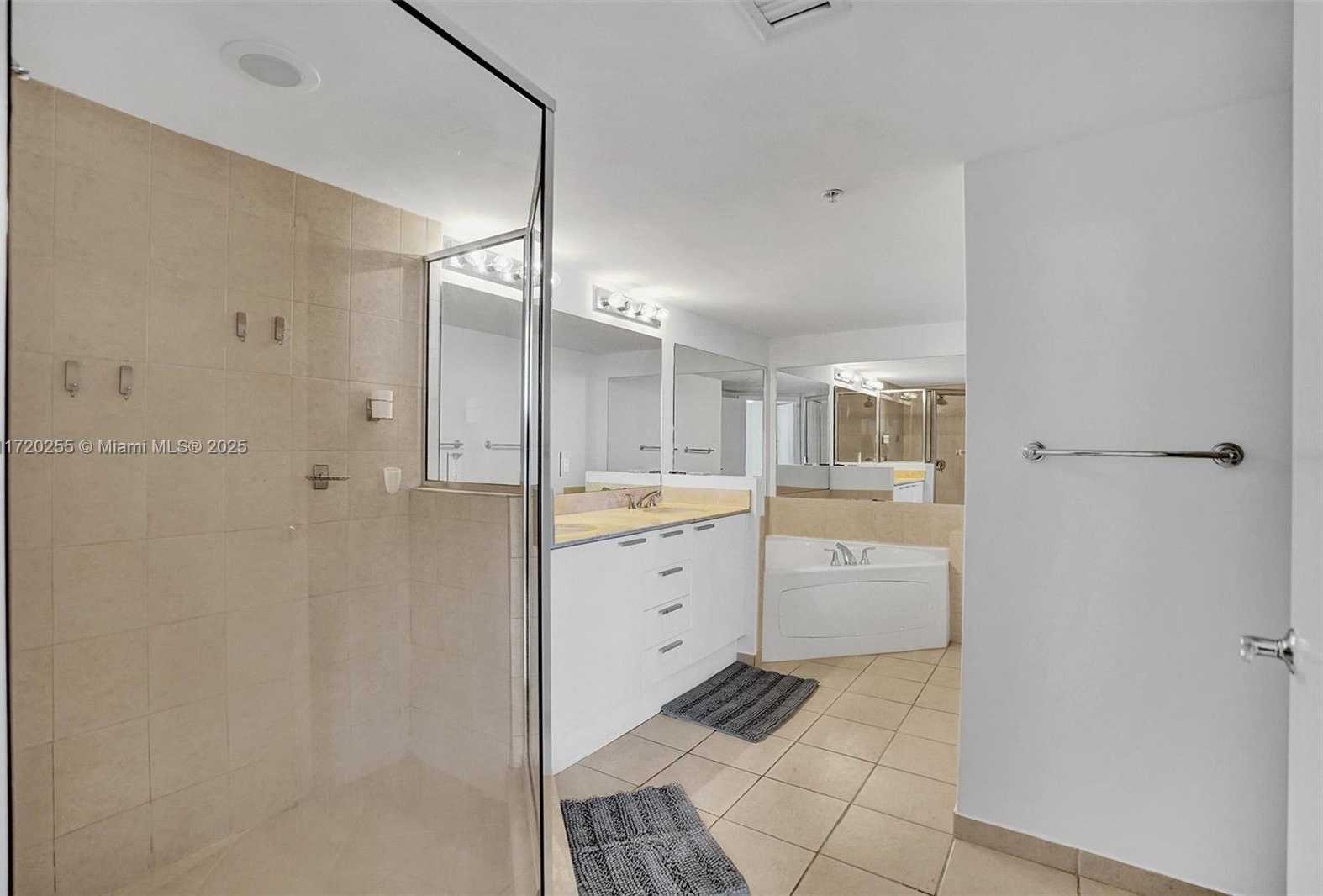 Small Image of 16699 COLLINS AVE #2301, Sunny Isles Beach Number 22