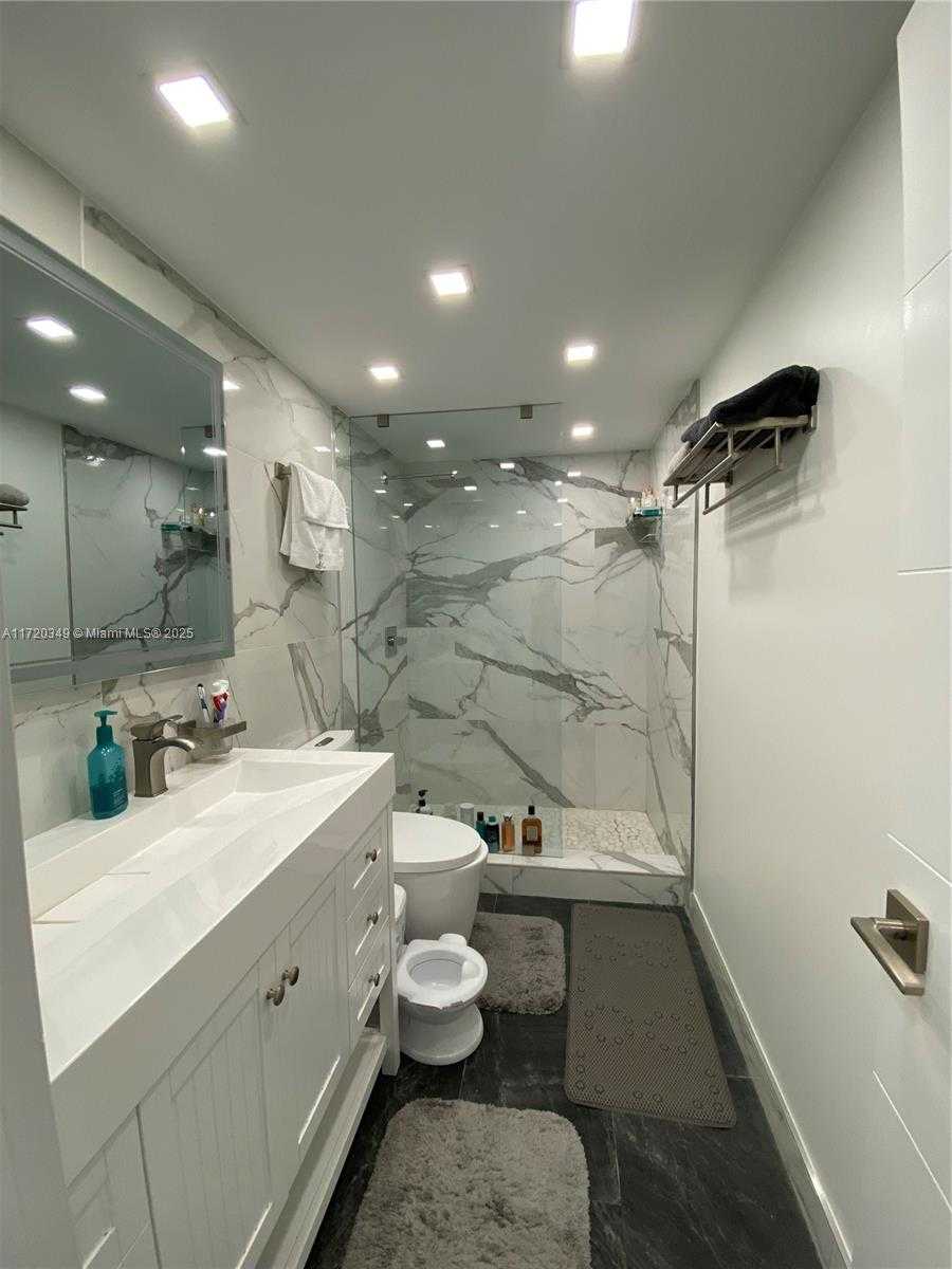 Small Image of 19380 COLLINS AVE #326, Sunny Isles Beach Number 18