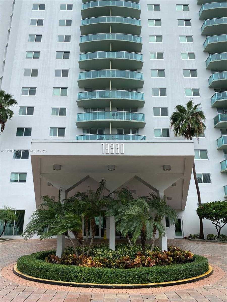Small Image of 19380 COLLINS AVE #326, Sunny Isles Beach Number 2