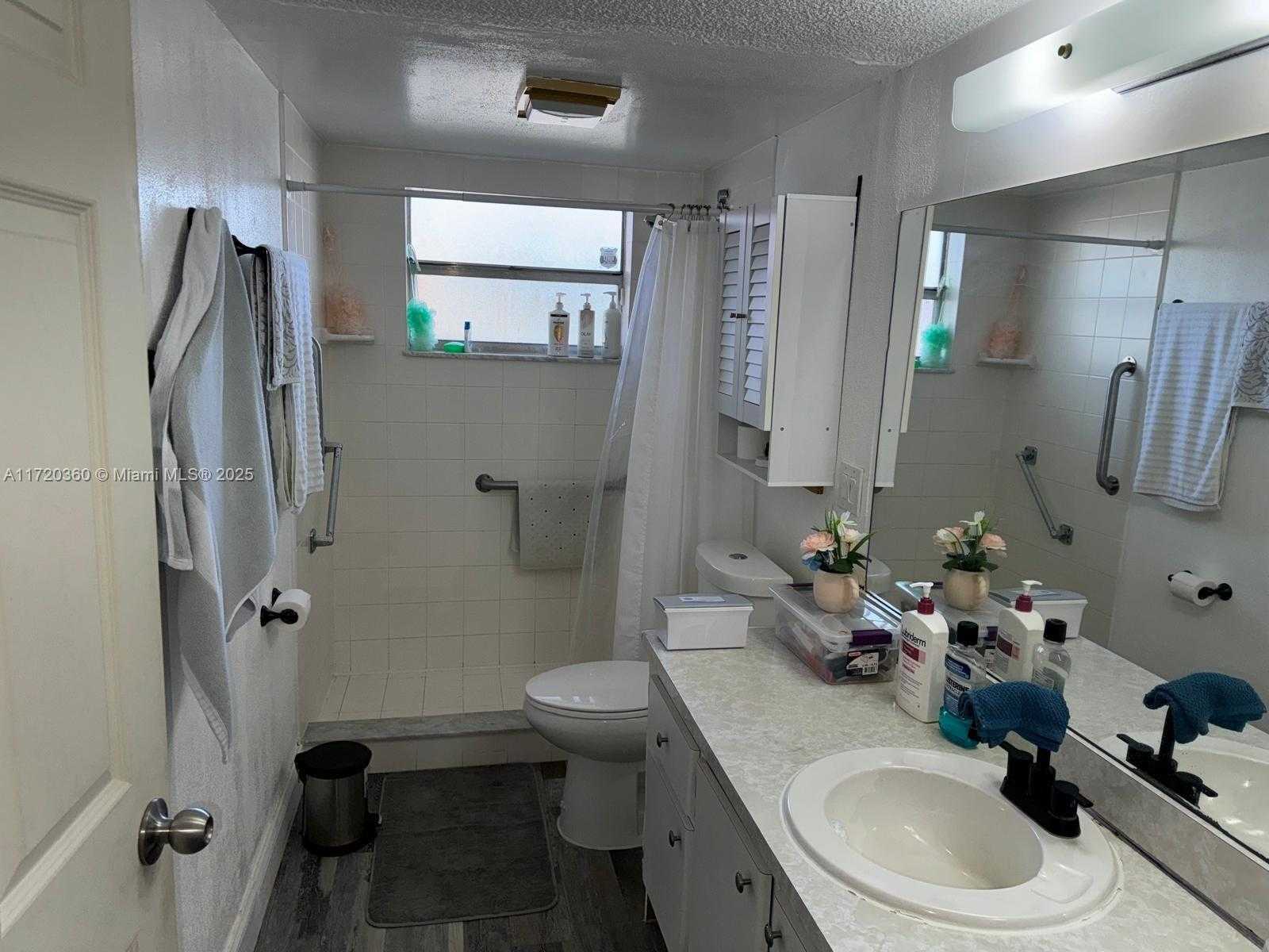 Small Image of 8814 WEST MCNAB RD #104, Tamarac Number 13