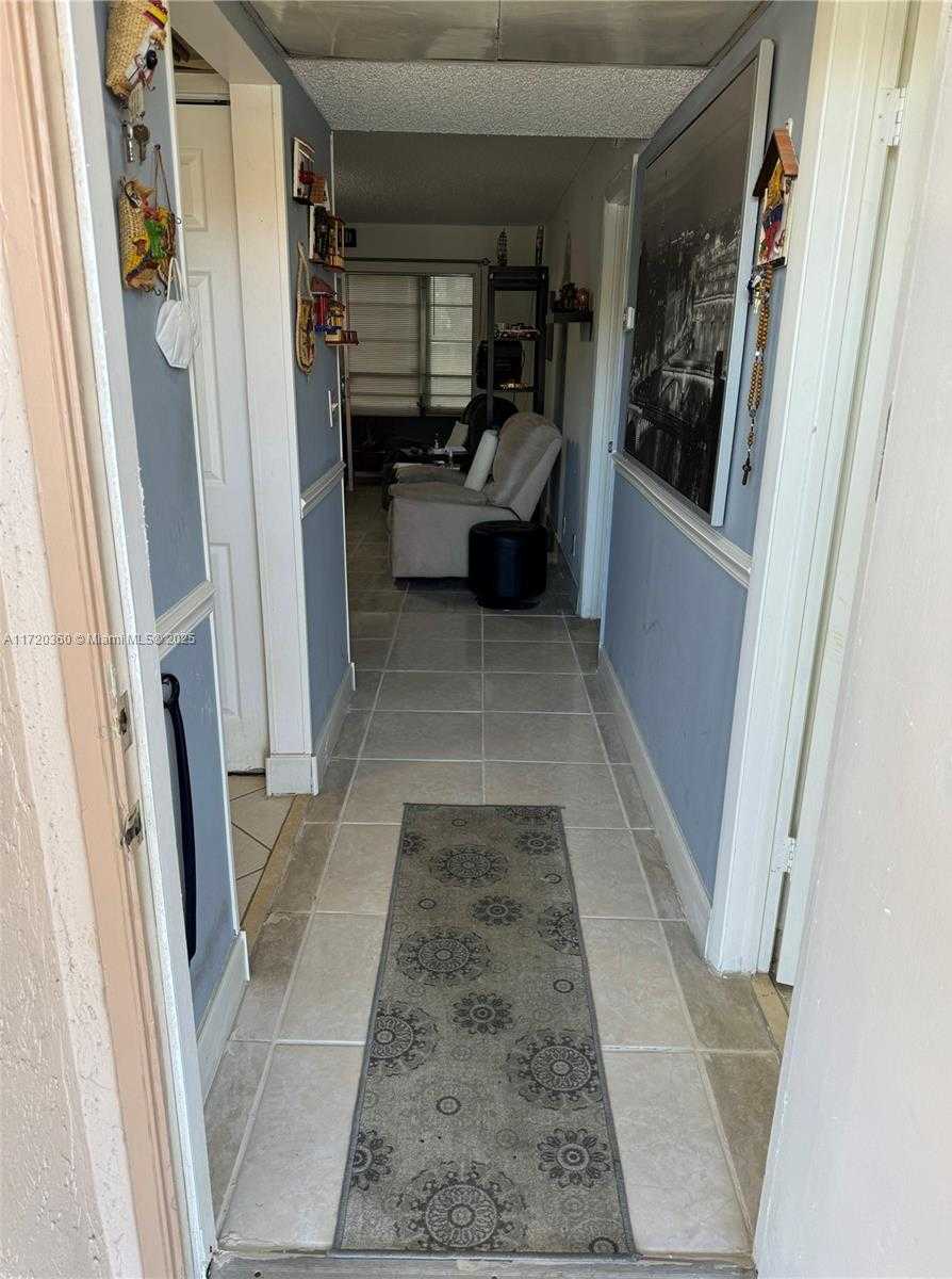 Small Image of 8814 WEST MCNAB RD #104, Tamarac Number 3