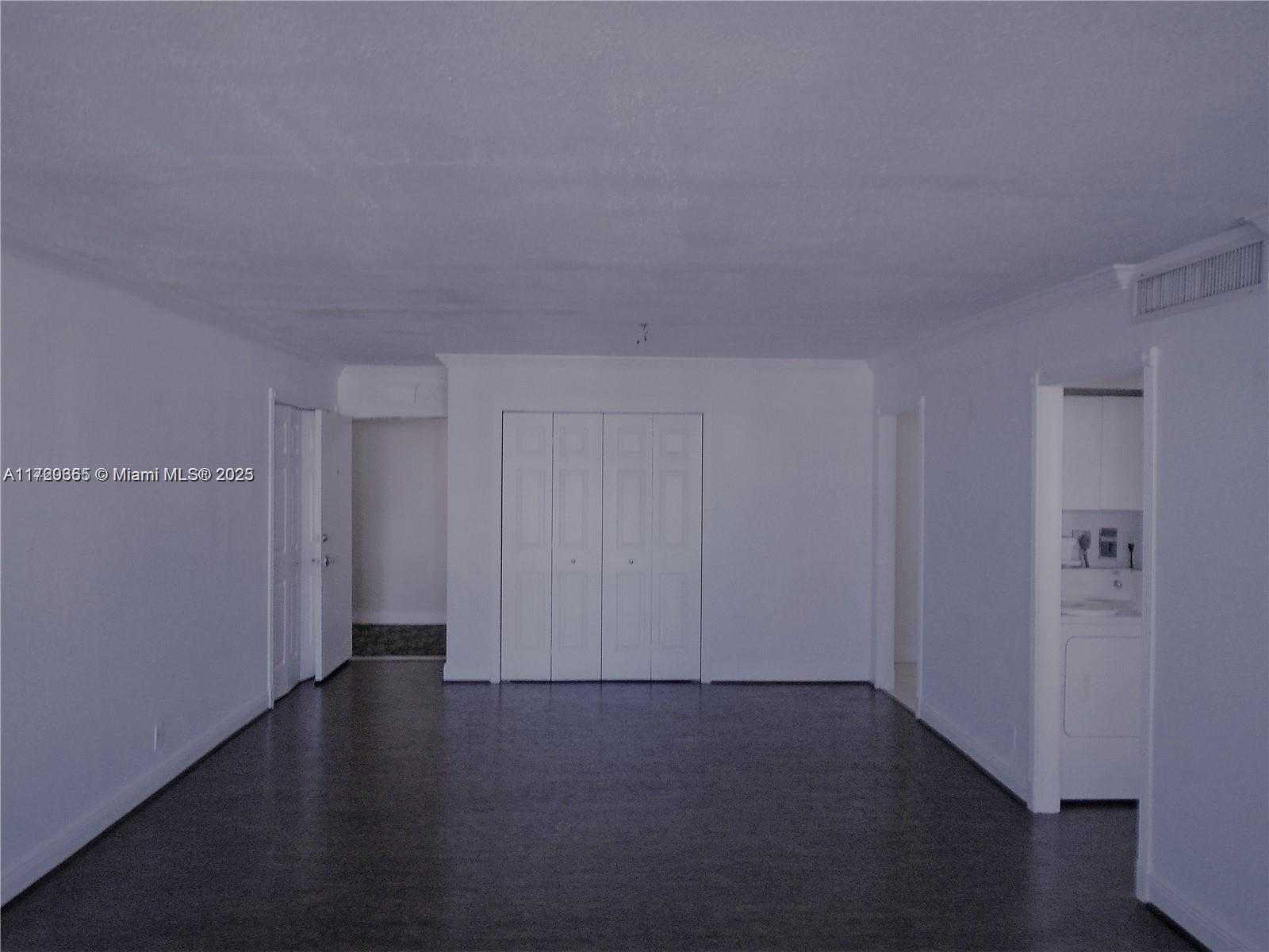 Small Image of 6770 INDIAN CREEK DR #6-D, Miami Beach Number 11