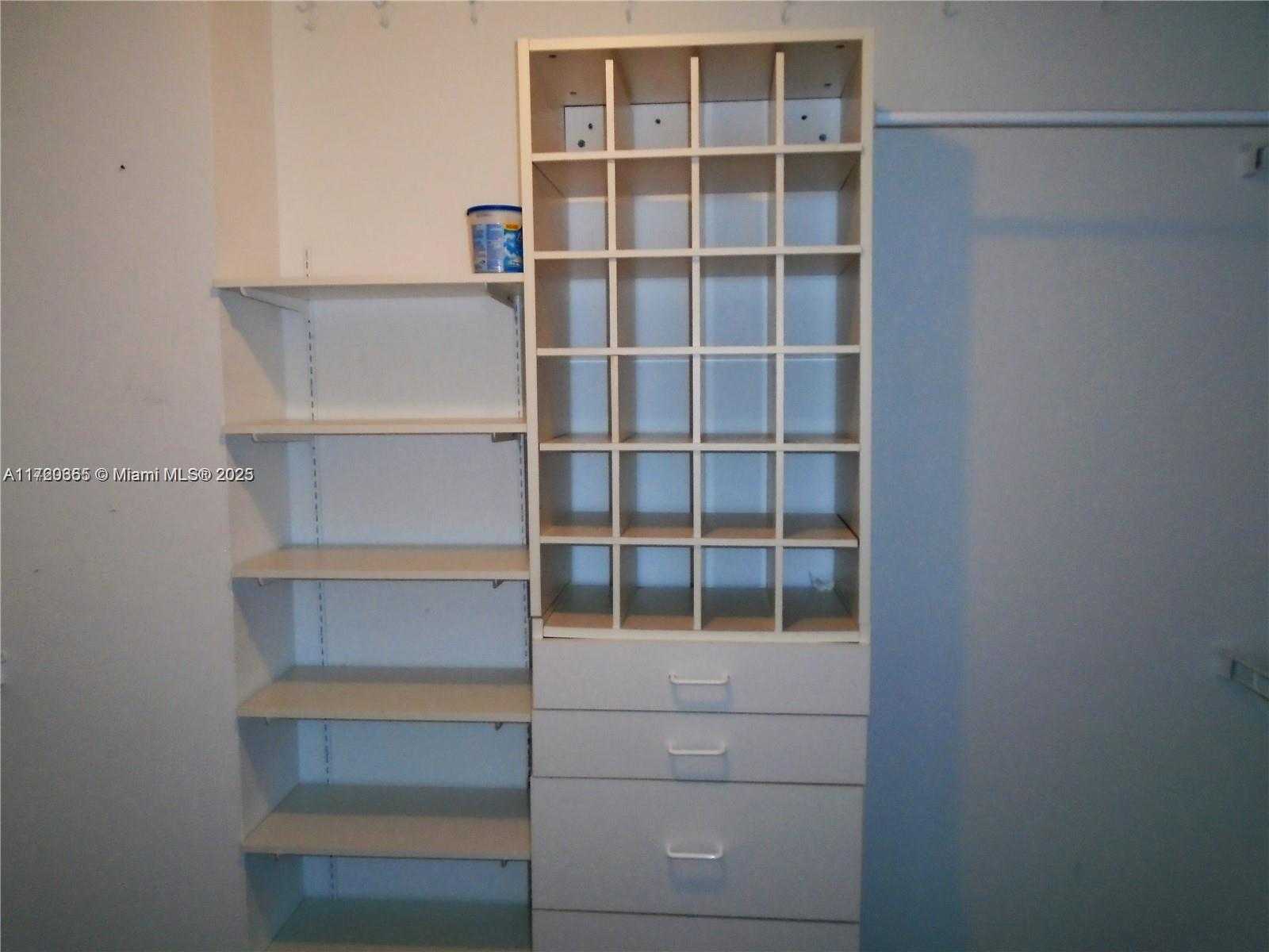 Small Image of 6770 INDIAN CREEK DR #6-D, Miami Beach Number 15