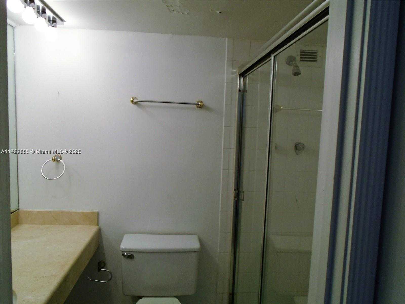 Small Image of 6770 INDIAN CREEK DR #6-D, Miami Beach Number 19