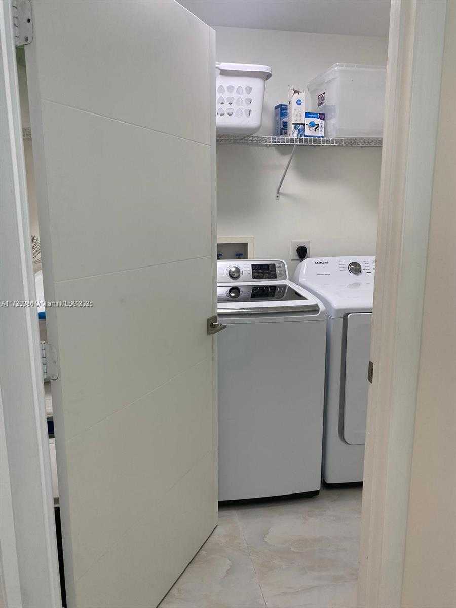 Small Image of 3340 NORTH EAST 190TH ST #1101, Aventura Number 15