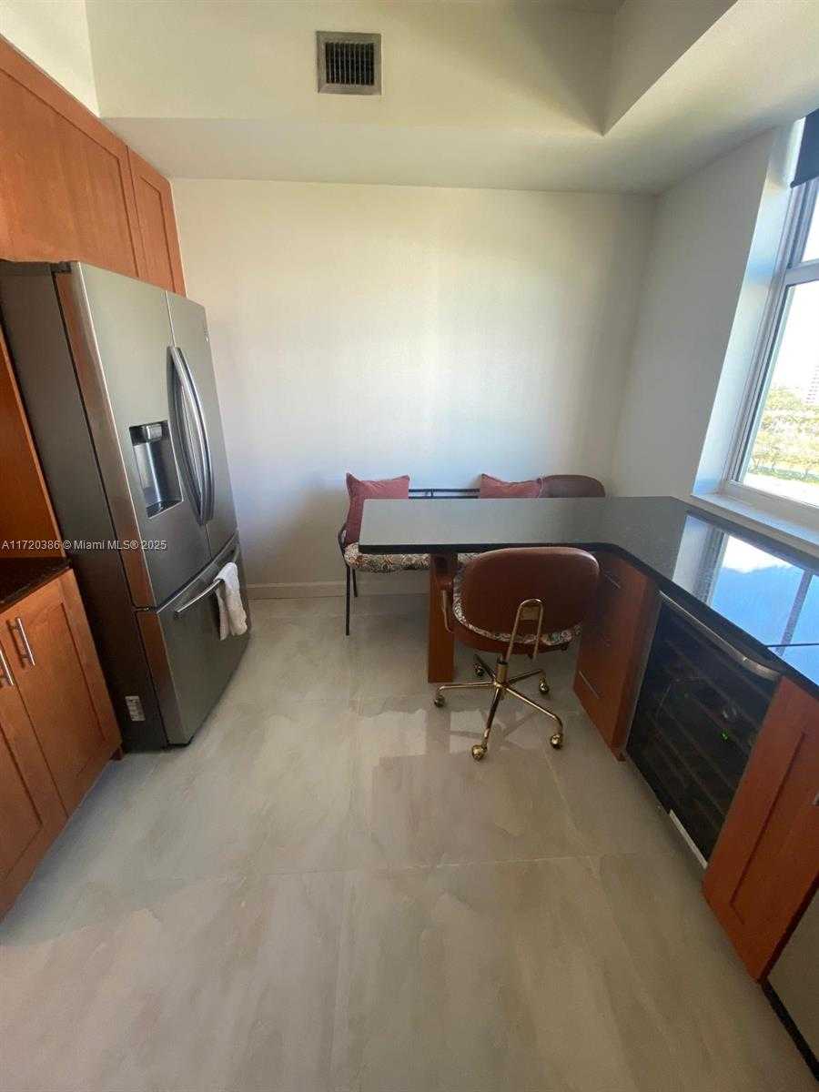 Small Image of 3340 NORTH EAST 190TH ST #1101, Aventura Number 19