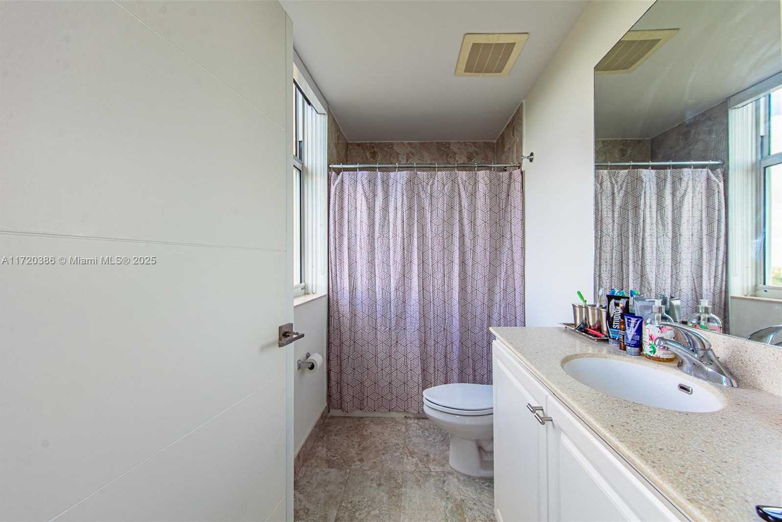 Small Image of 3340 NORTH EAST 190TH ST #1101, Aventura Number 37
