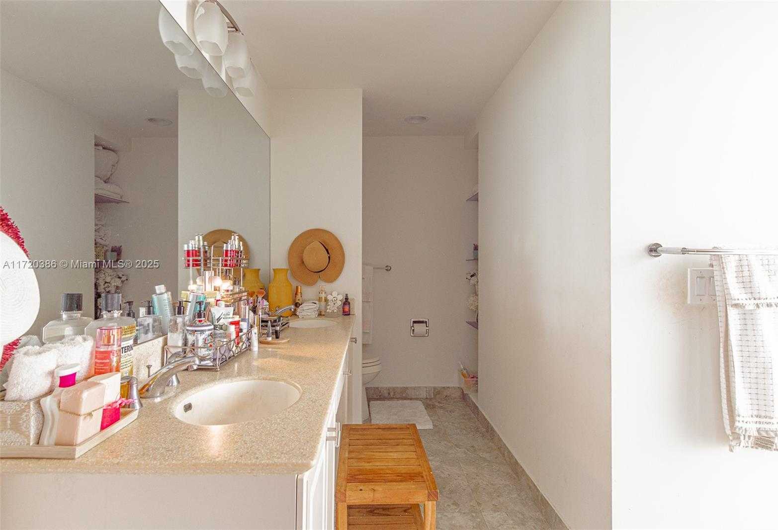 Small Image of 3340 NORTH EAST 190TH ST #1101, Aventura Number 48
